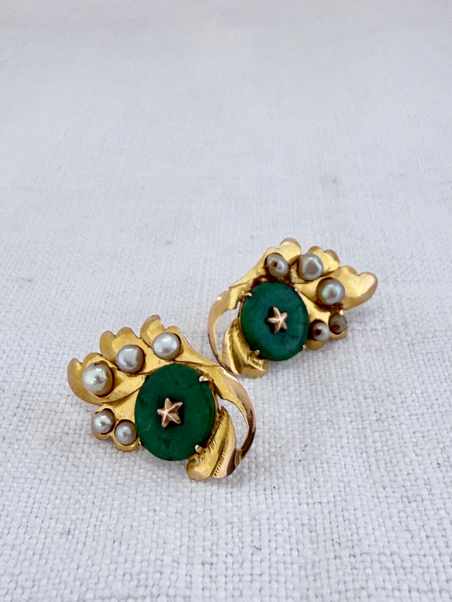 .14ct .1920s Apple Green Art Deco era Chinese Jade and pearl high yellow carat gold leaf earring with Apple green Jadeite star set seed pearl Chinese 1920s era antique high carat gold post stud earrings