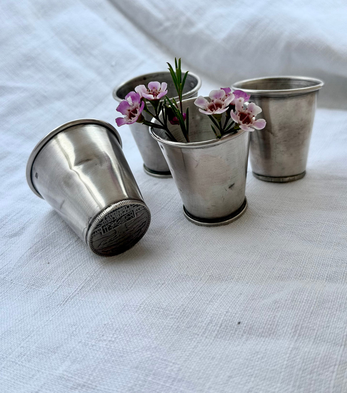.1933 .1950s 4x .900 coin silver rare artisan made Middle Eastern Ottoman silver tumblers shot glasses
