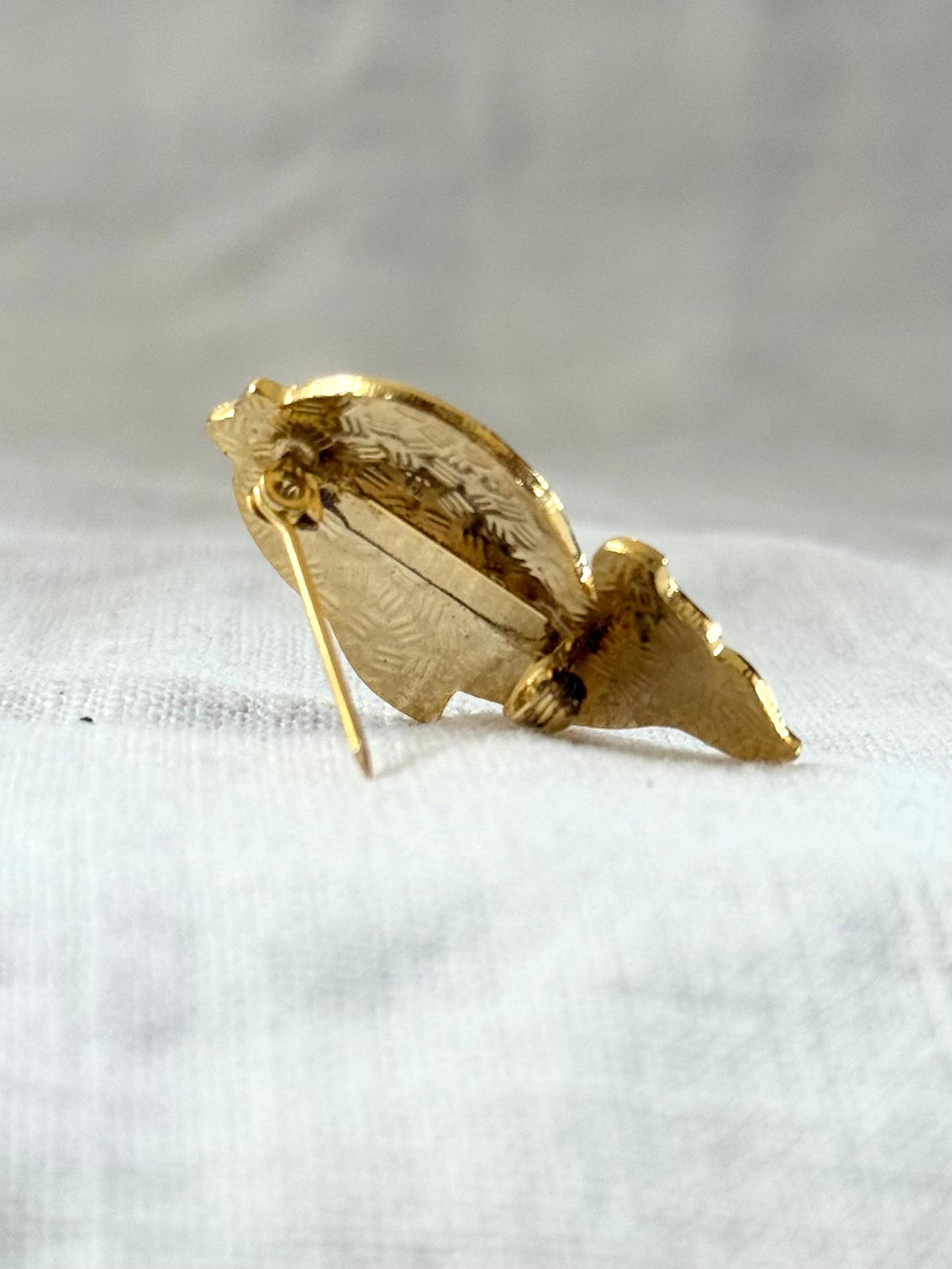 .1970s vintage Red Face colourful enamel fish quirky gold tone bright enamel fun fish costume brooch