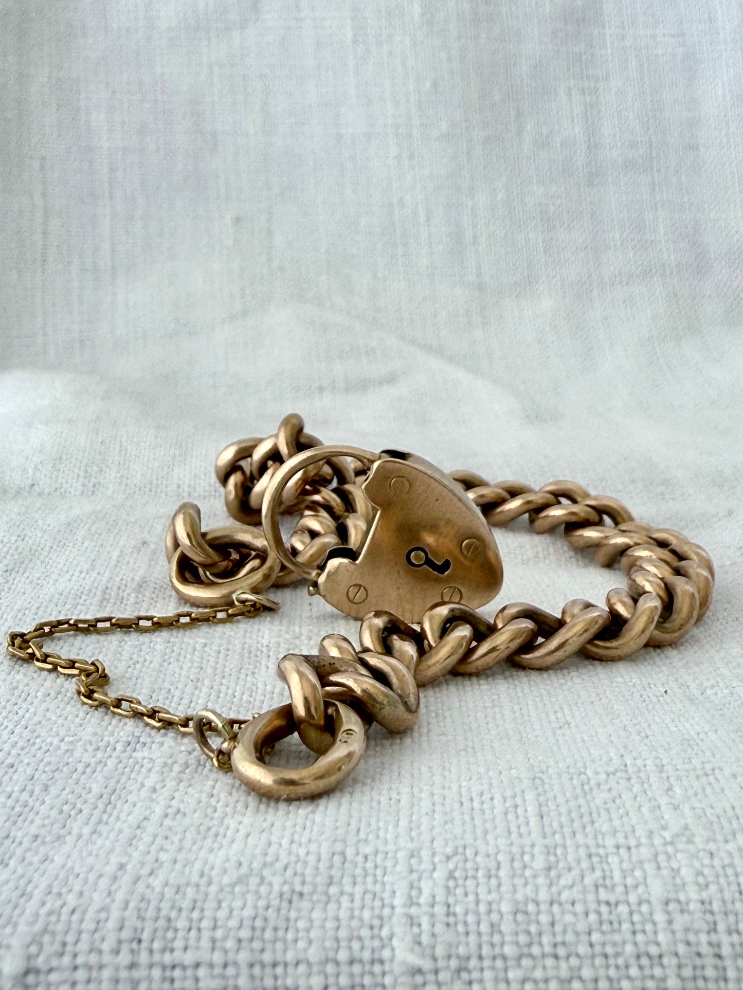 .10ct .417 solid gold 8mm chunky wide curb chain and oversized heart padlock heirloom heavy rose gold bracelet