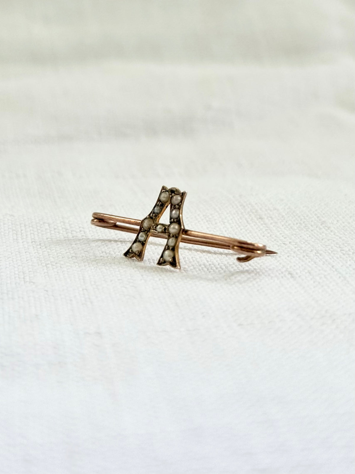 1890s .1900s .375 gold A monogram antique .9ct gold .11 pearl A capital letter sweetheart love toekn brooch
