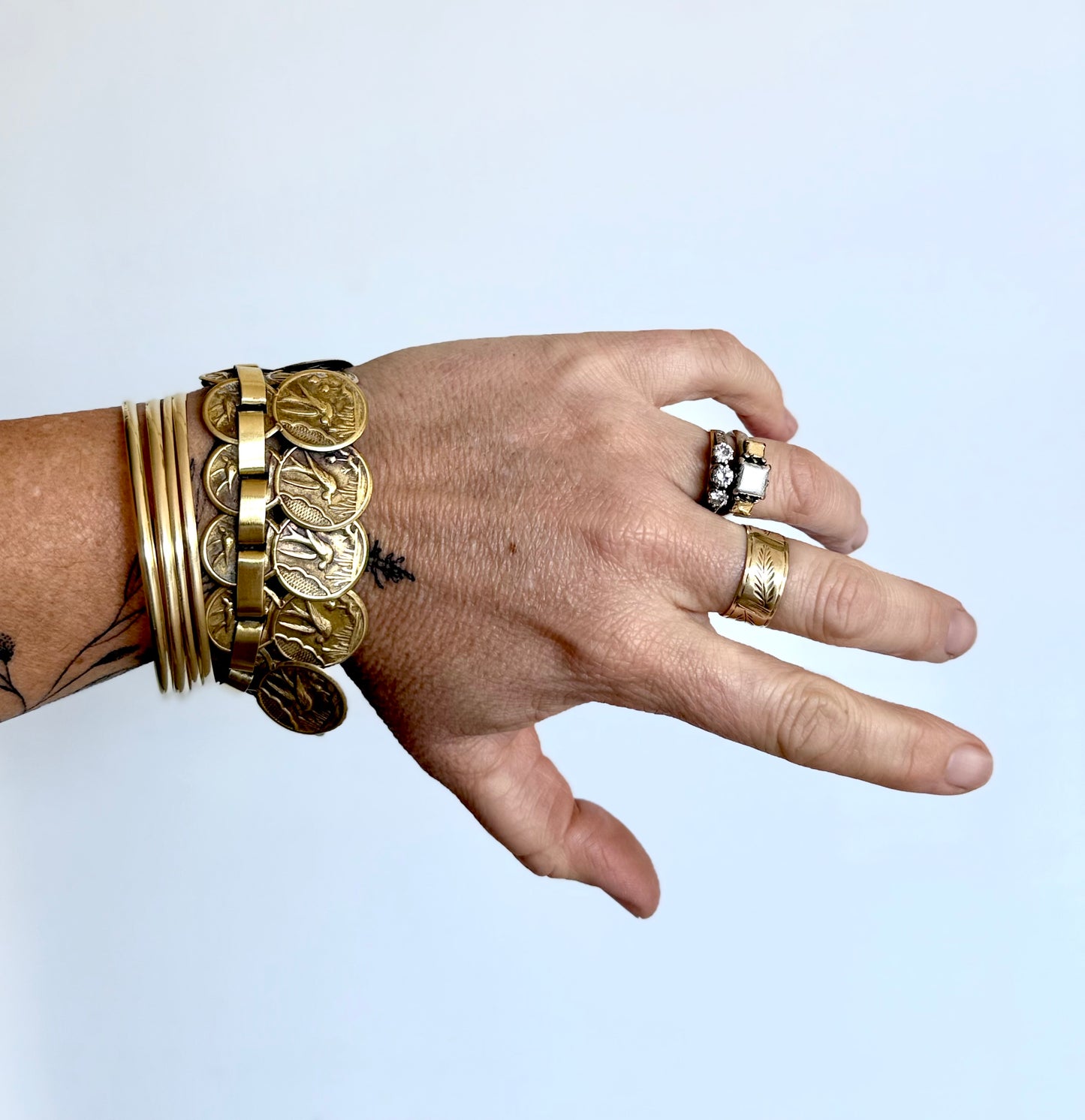 .1880s antique aesthetic movement book link Victorian Gold tone brass Swallow and Swift Sweetheart panel bracelet