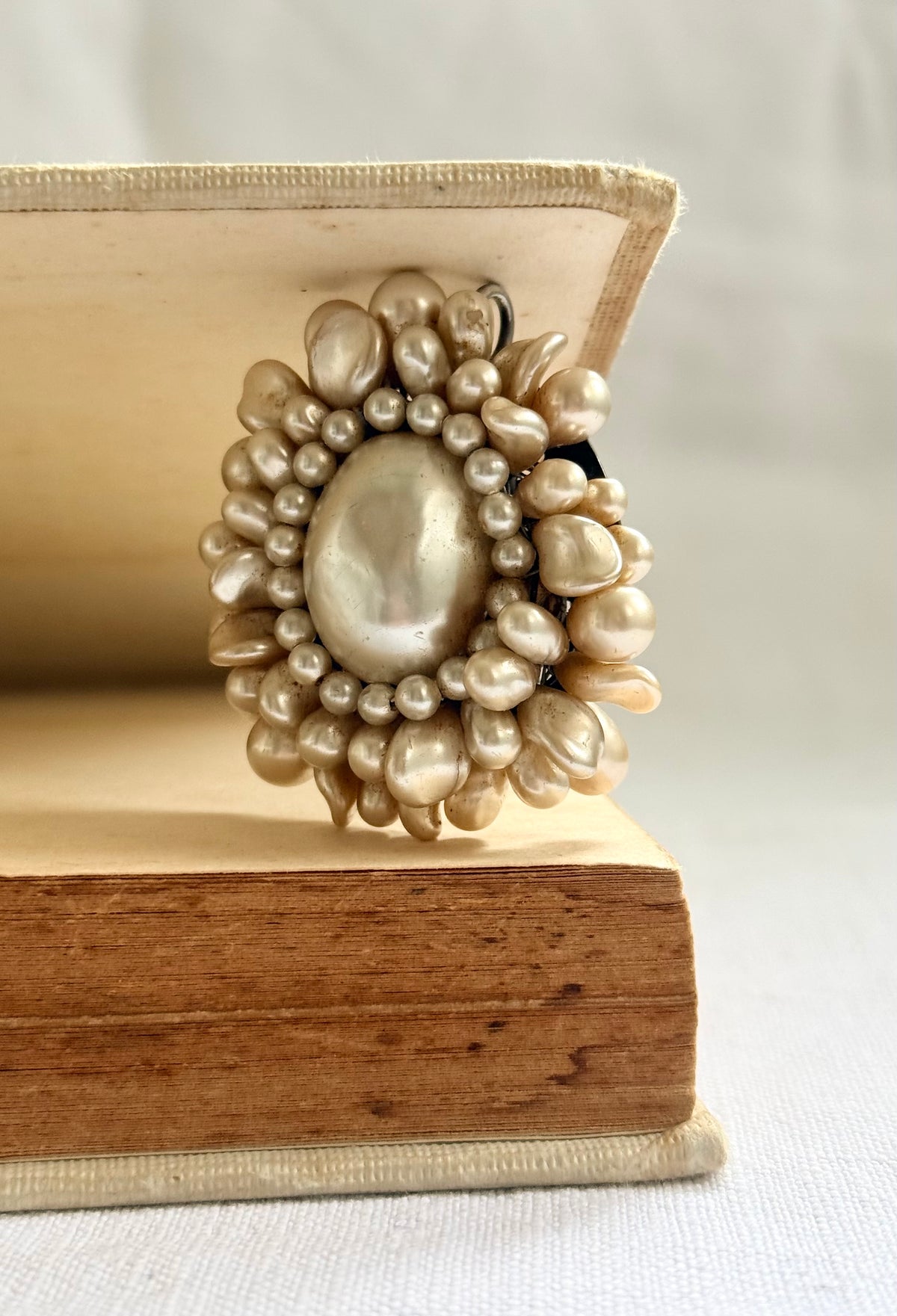 .1940s .1950s .925 French cluster faux glass pearl costume silver Louis Rousselet Rhondelle pendant