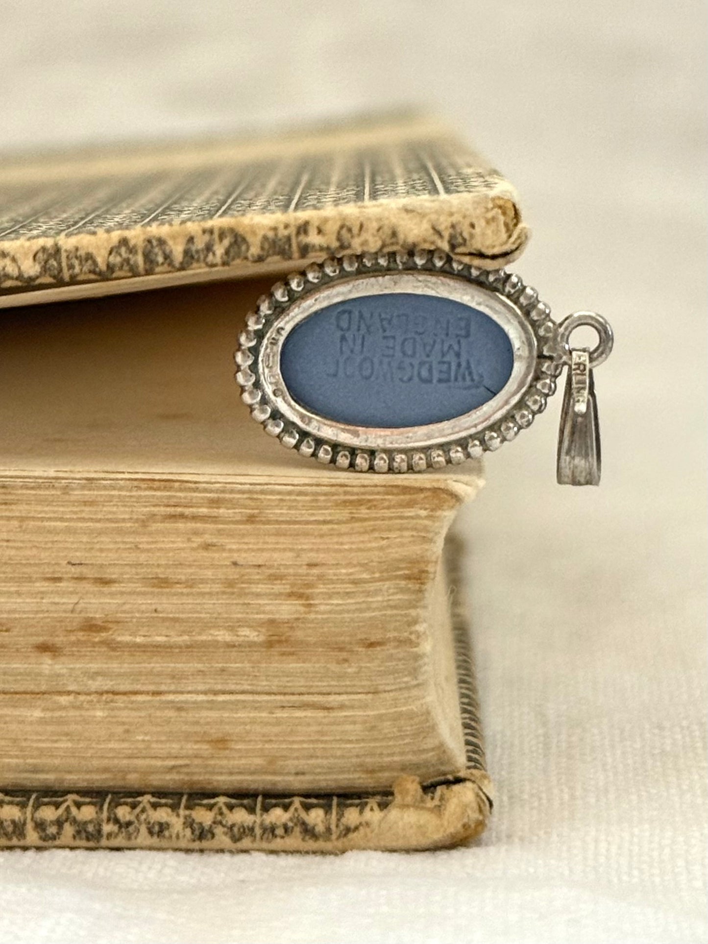 .1970s .1973 .925 Andromache Greek Grecian goddess blue Jasperware high relief vintage Wedgwood cameo sterling silver Greek dame oval silver pendant