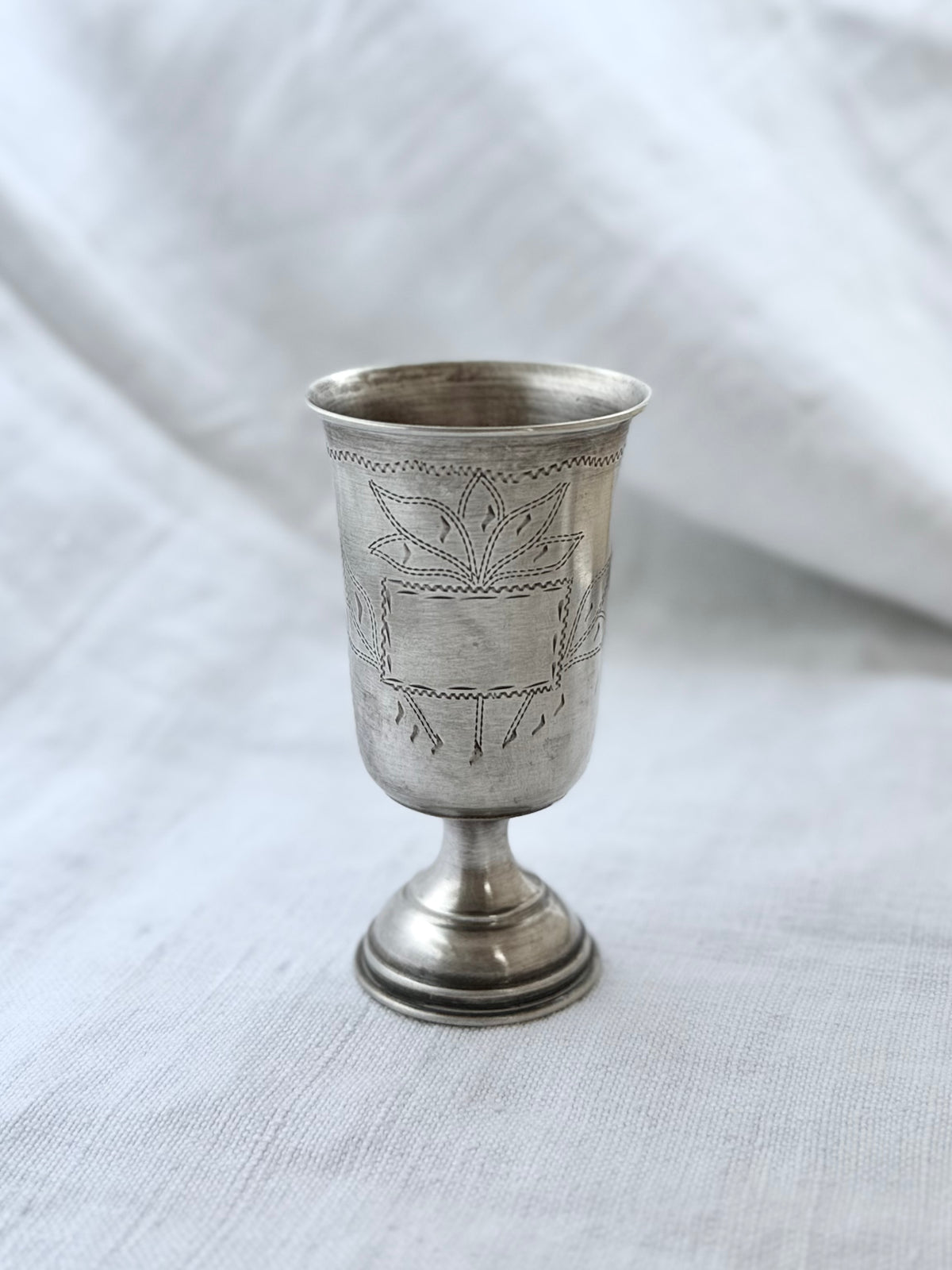.1920s 1930s .833 antique silver Kiddush Jewish heritage silver cup. An exceptional heritage piece