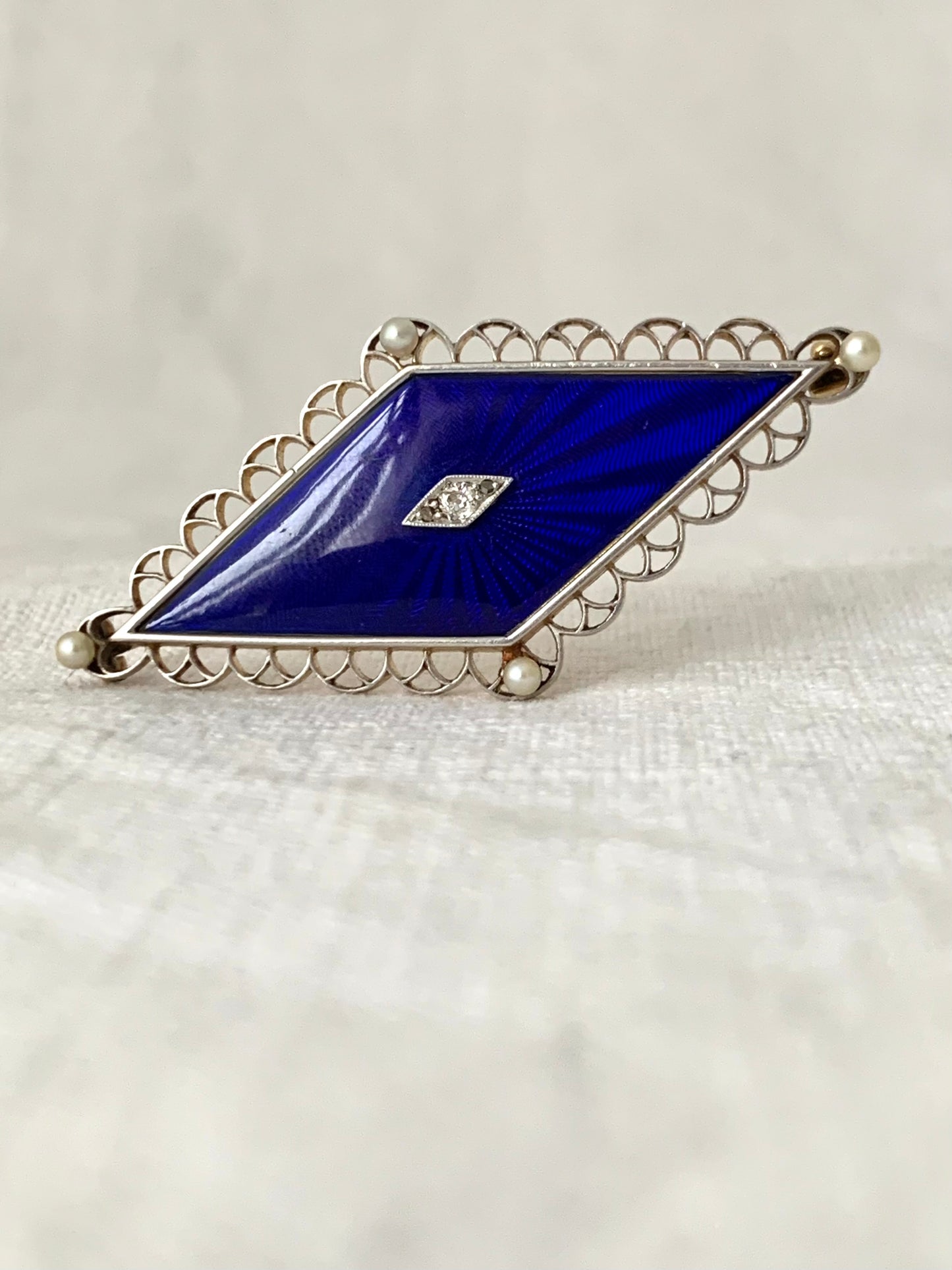 .585 14ct 1900s antique 3 diamond 4 pearl celestial star Art Nouveau Edwardian royal blue guilloché enamel, diamonds, pearl collectors item rare treasured brooch