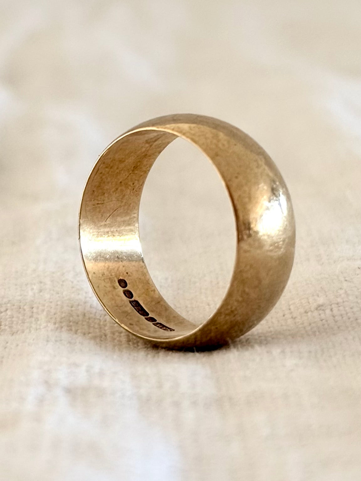 .1967 .375 8.8mm wide .9ct classic half round warm wide solid gold commitment engagement wedding ring band