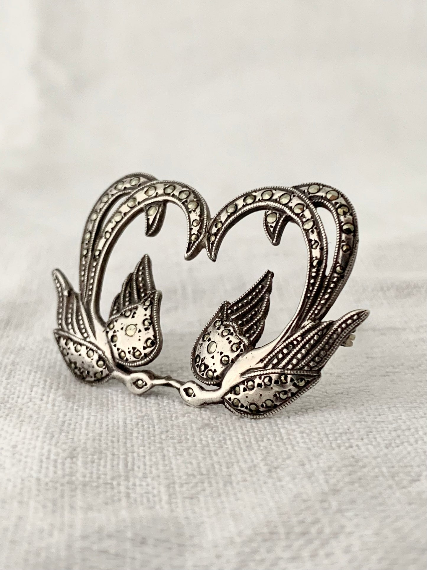 .925 1940s double Swallow marcasite Art Nouveau revival love token sweetheart brooch