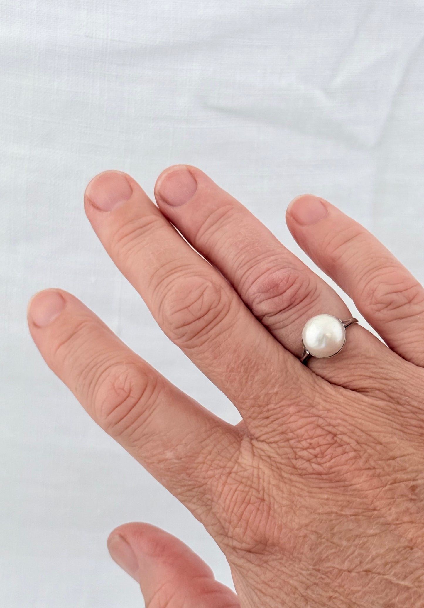 .18ct .1920s antique Edwardian early Art Deco Solitaire Natural Pearl Mabe Pearl white gold antique dress ring