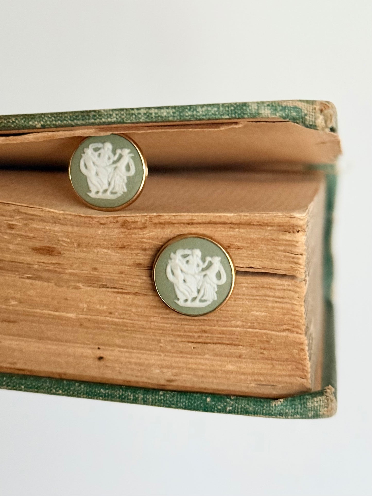 .1970s .375 .9ct gold Wedgwood green Jasperware Three Graces dancing Grecian ladies Cameo ceramic post stud earrings