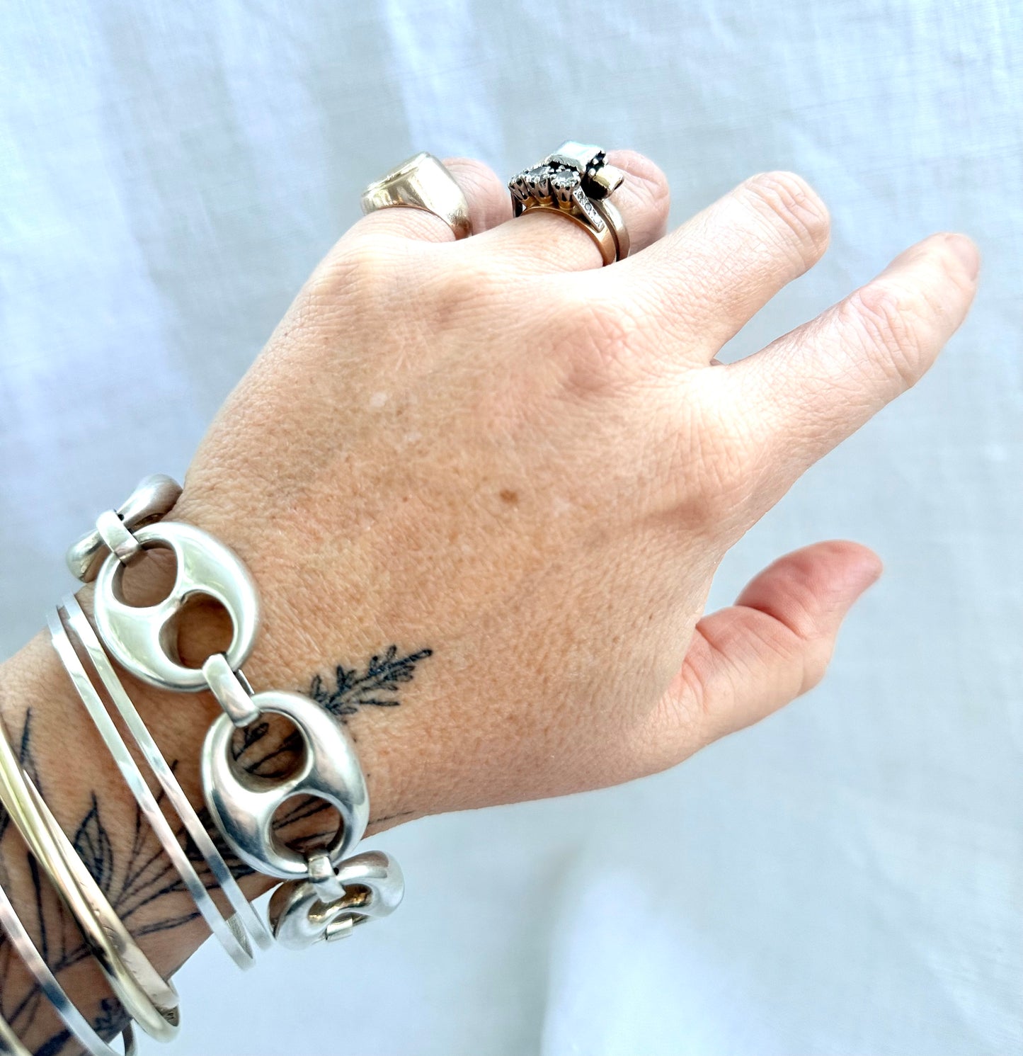 .1980s .1990s .925 oversized super chunky highly desired puffy gucci link mariners link sterling silver fancy modernist super sized bracelet