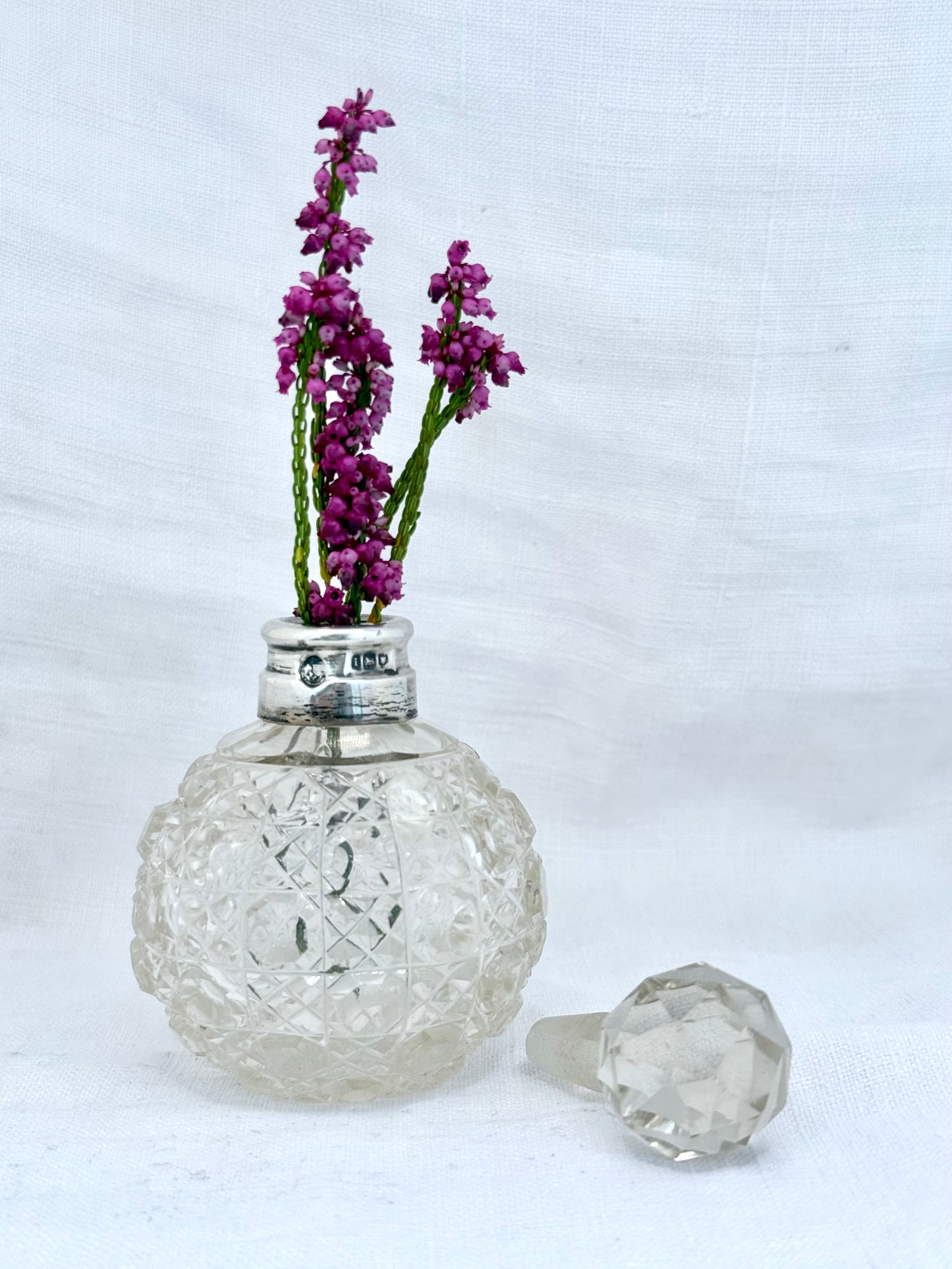 .1904 .925 antique Edwardian cut glass round bulb shaped silver collar accent Perfume scent bottle vessel