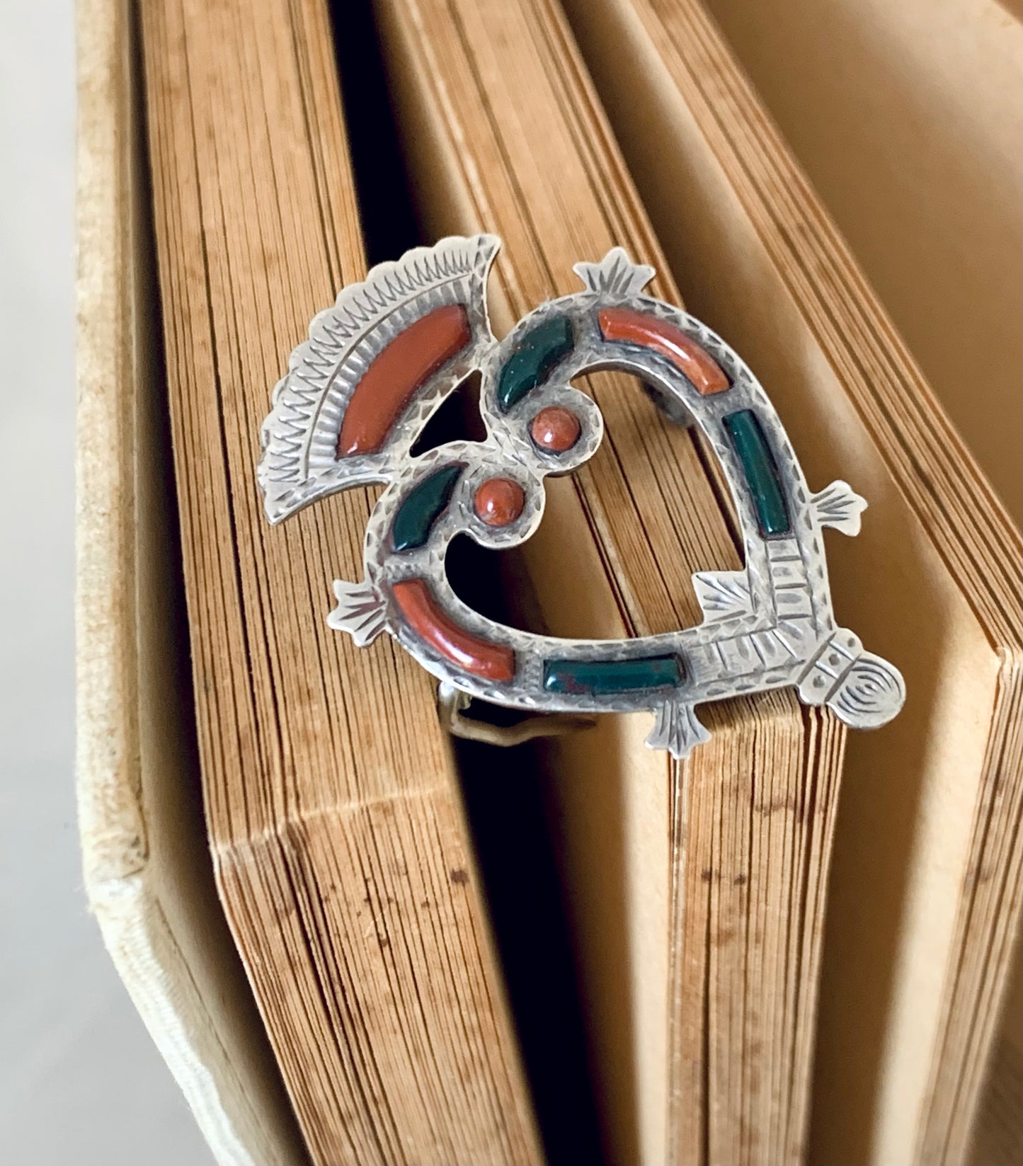 .1800s .925 Antique Victorian sterling silver heart and lovers Scottish Luckenbooth token brooch