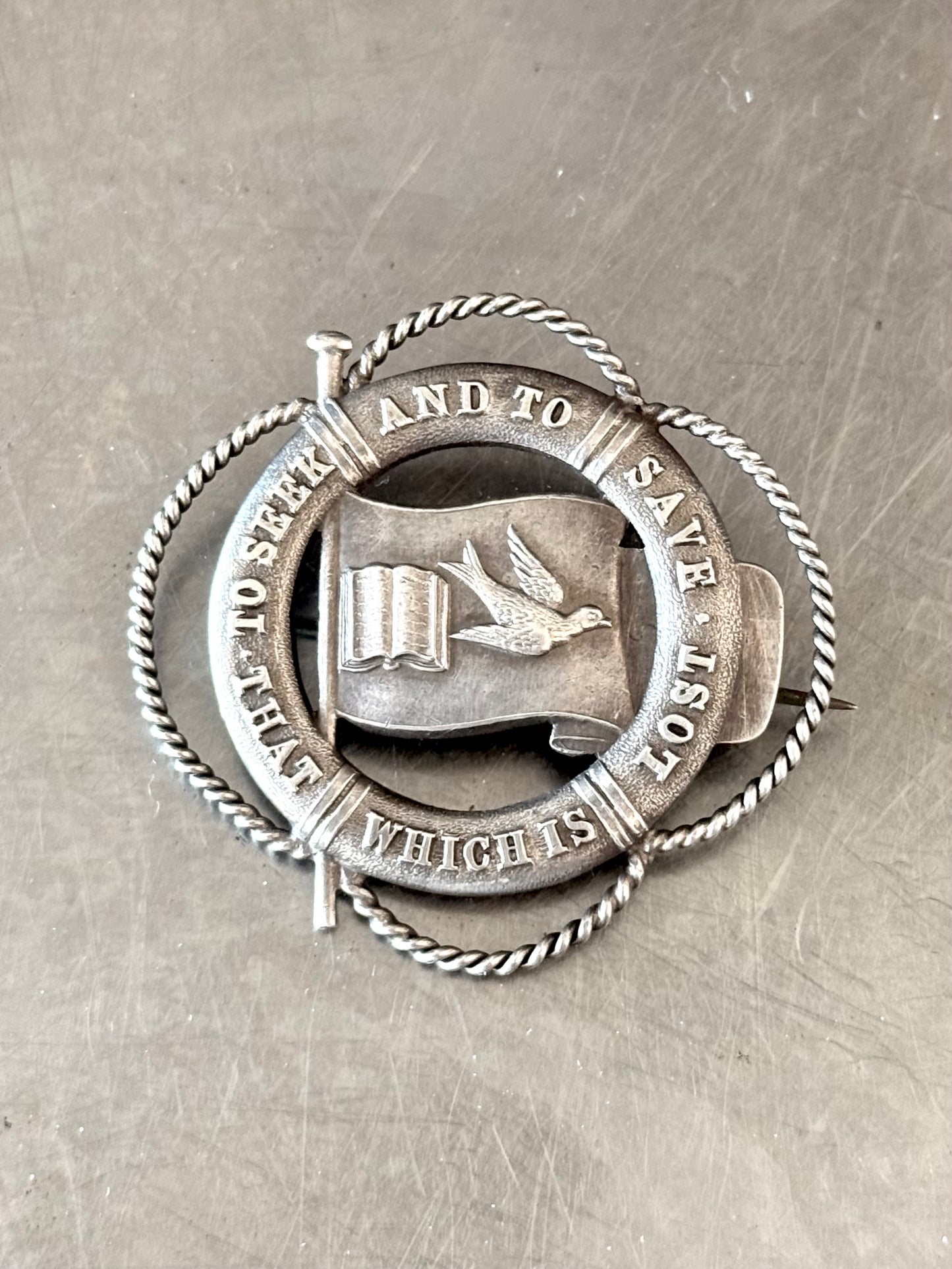 .1901 .925 antique Birmingham sterling silver Sweetheart large sentimental Victorian Edwardian token brooch pin