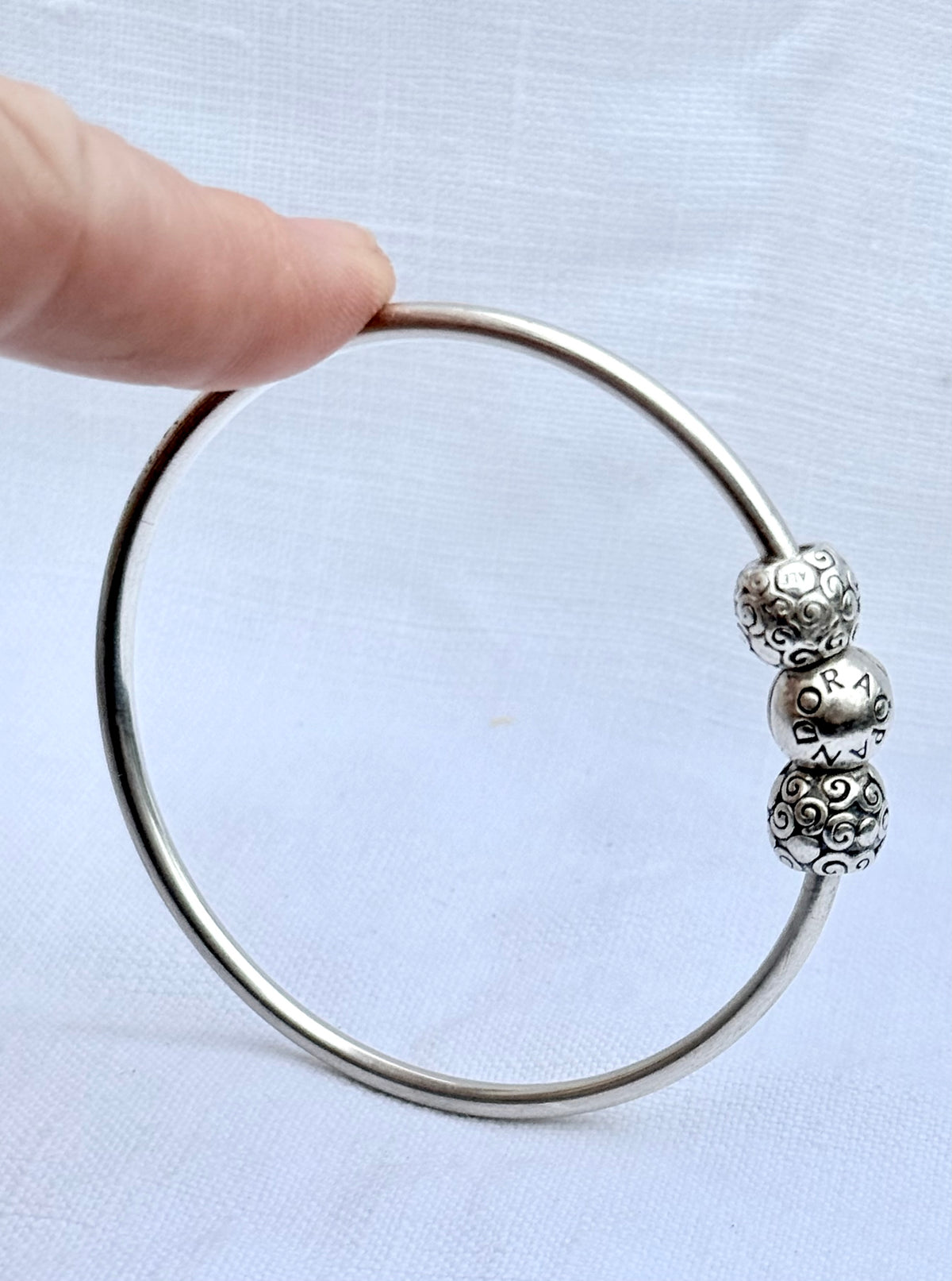 .925 signed Pandora Moments classic sterling silver ball clasp bangle with two screw on filigree form ball charms