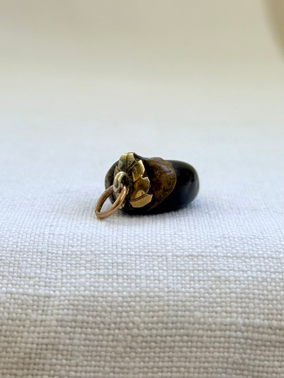 .1890s .1900s .9ct gold antique rare organic lucky bean sea bean exotic token pendant