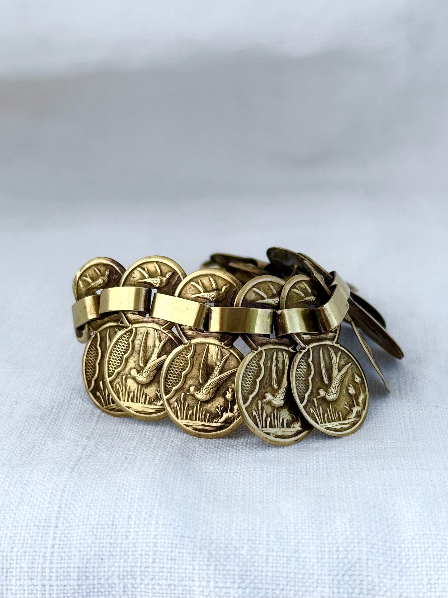 .1880s antique aesthetic movement book link Victorian Gold tone brass Swallow and Swift Sweetheart panel bracelet