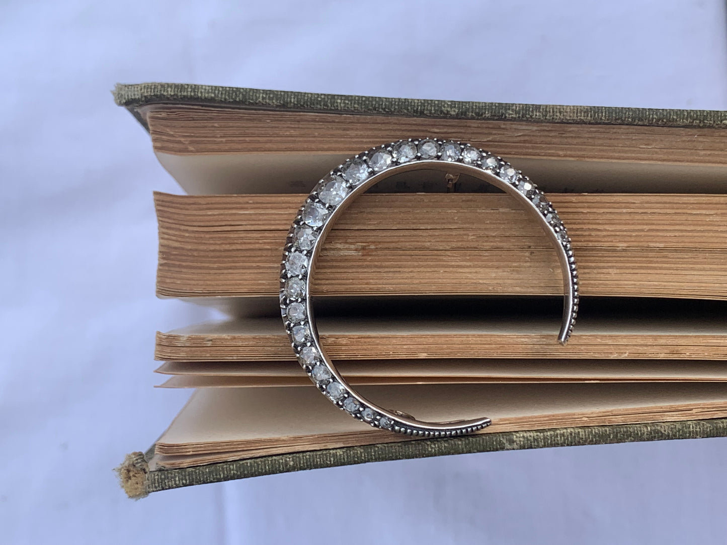 .1800s .2.78ct diamond 9ct Victorian silver collectors Antique Celestial mine cut diamond sought after large crescent Victorian moon brooch