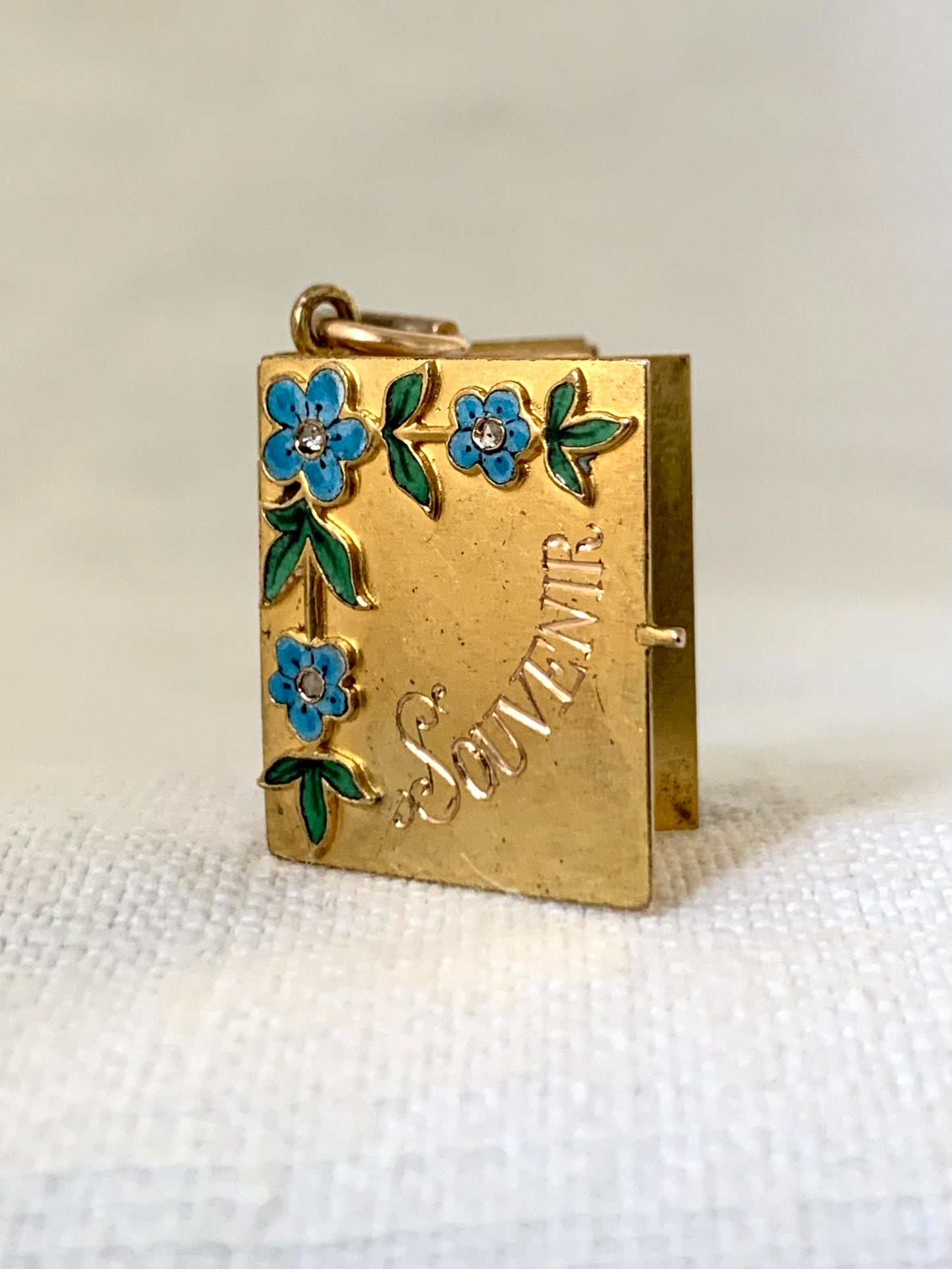 .14ct .585ct 1880s 1900s antique rare solid 14ct gold Diamond and enamel rare Forget me Not flowers French Souvenir Diamond book photo locket sentiment booklet pendant
