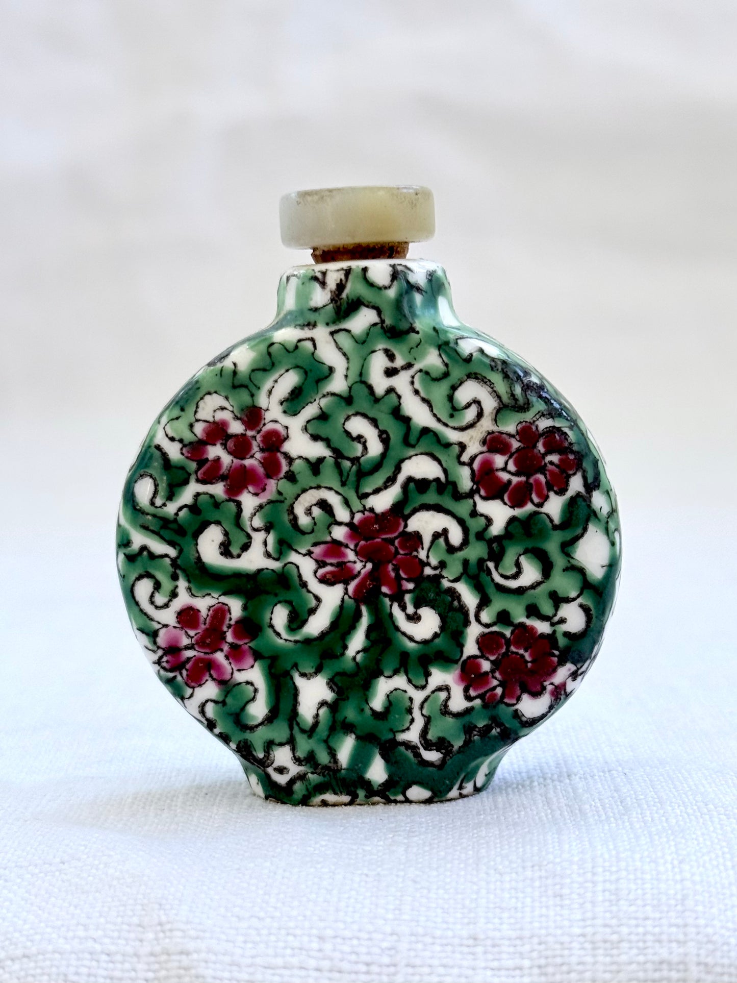 .1800s .1900s antique Chinese ceramic porcelain hand painted snuff bottle with Jade stone stopper