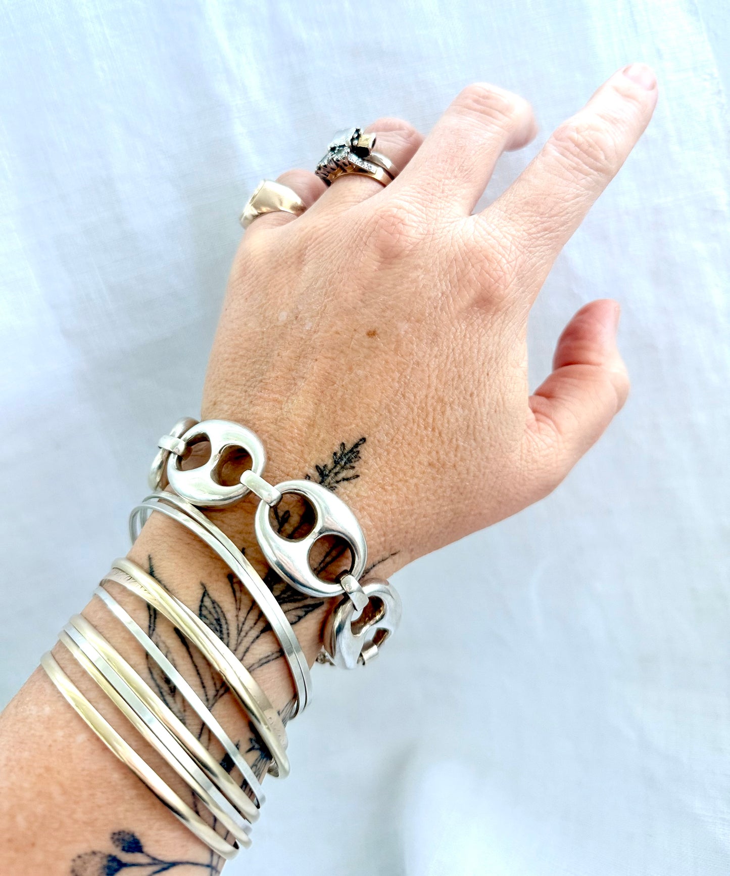 .1980s .1990s .925 oversized super chunky highly desired puffy gucci link mariners link sterling silver fancy modernist super sized bracelet