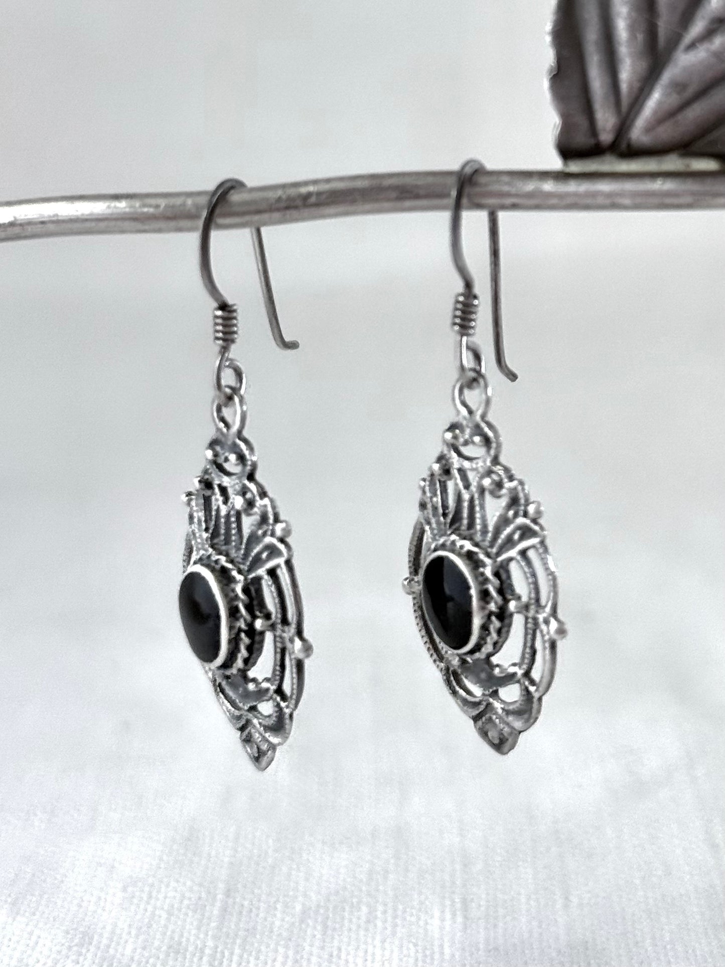.925 boho filigree open work dangle onyx gemstone sterling silver romantic drop earrings