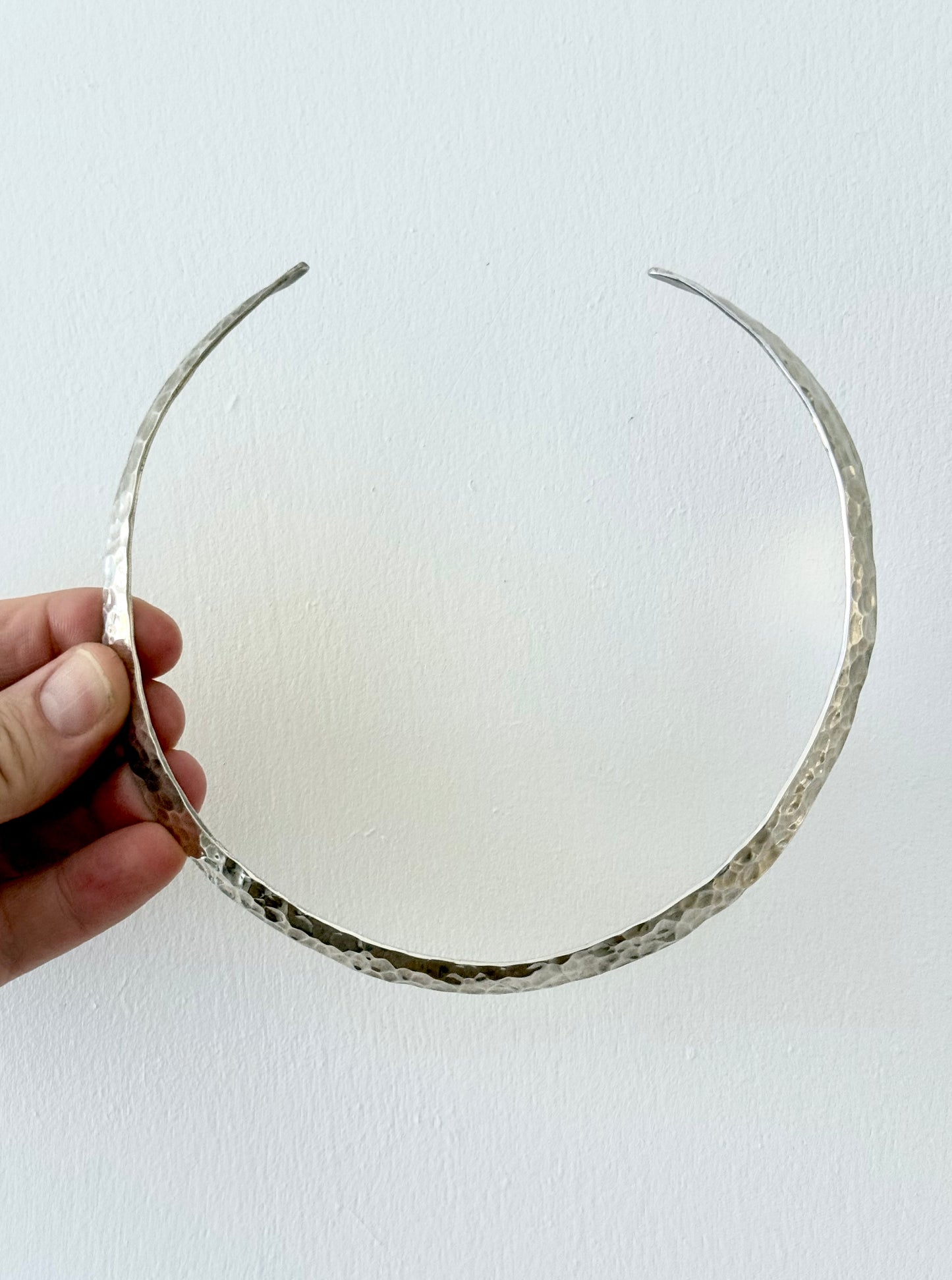 .1970s .990 artisan made hand made fine silver choker neck cuff bevelled solid silver art neckpiece