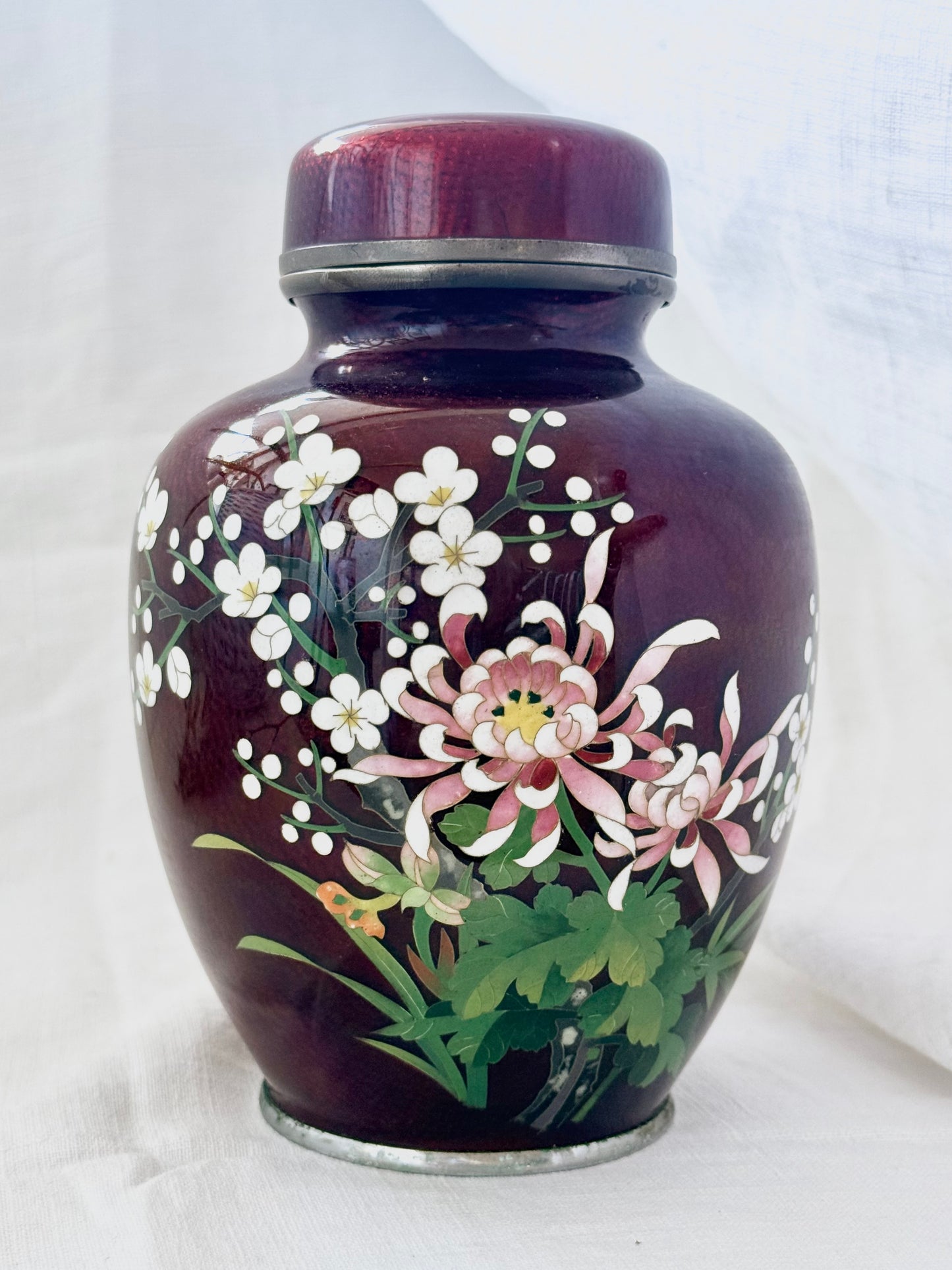 .1900s .1960s authentic Oriental fine Japanese collectors Cloisonne Ginbari floral Pigeon Blood red Akusake Enamel Ginger vase large flower vase