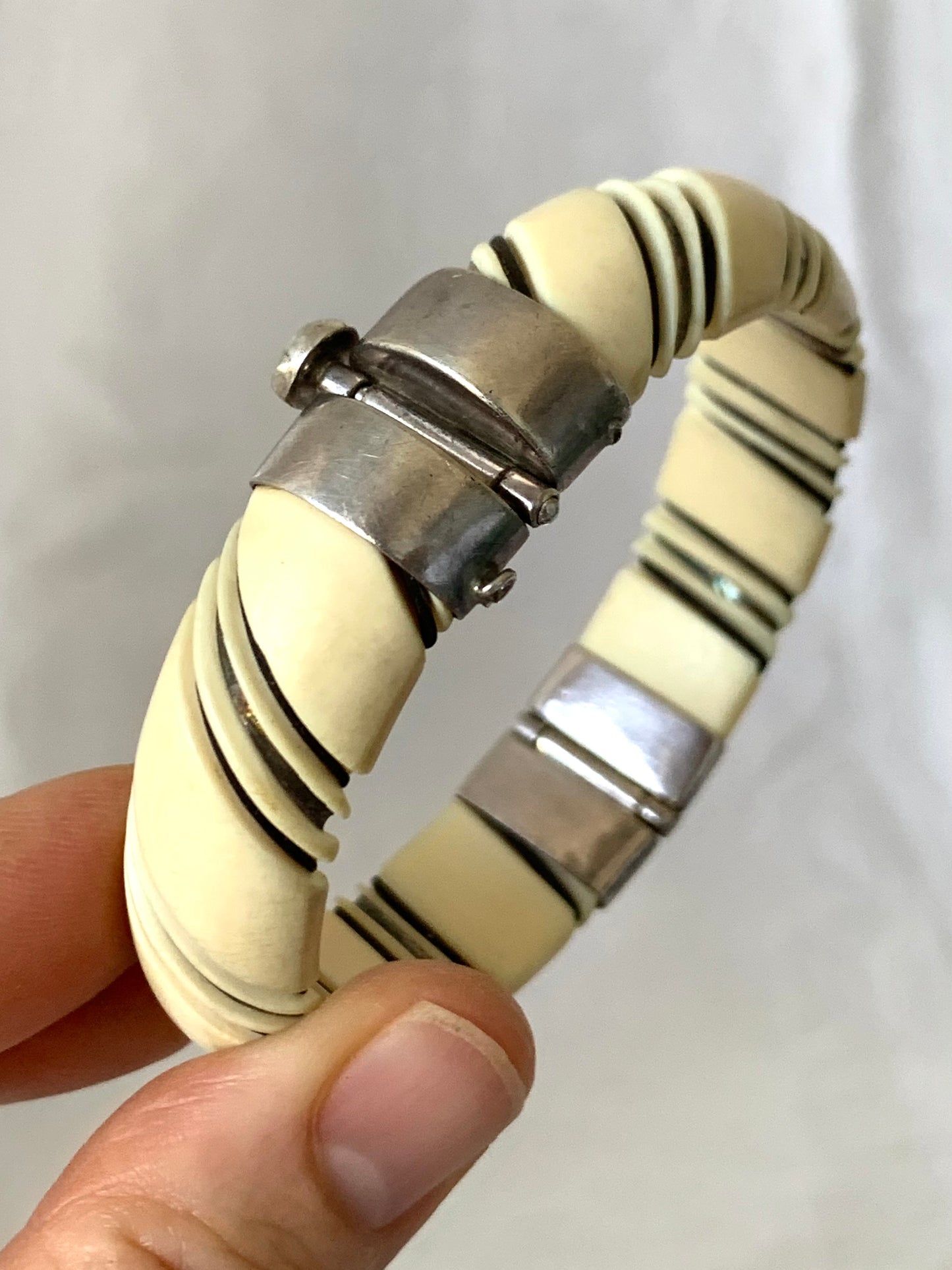 .925 1960s 1970s pre ban ivory bone sterling silver wire and elephant hair wrapped clasp bangle