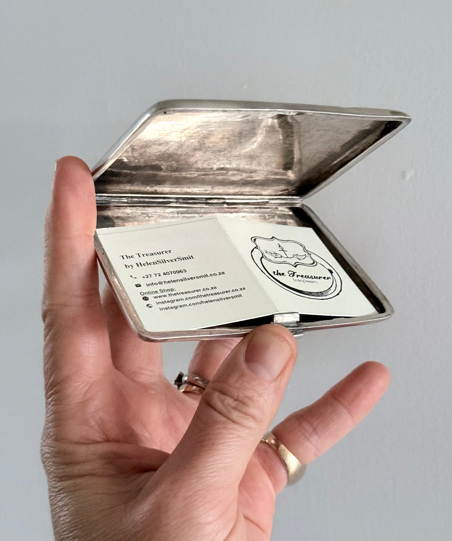 .1938 .925 Art Deco Birmingham hallmarked solid sterling silver pin stripe engine turned engraved heritage card case cigarette case
