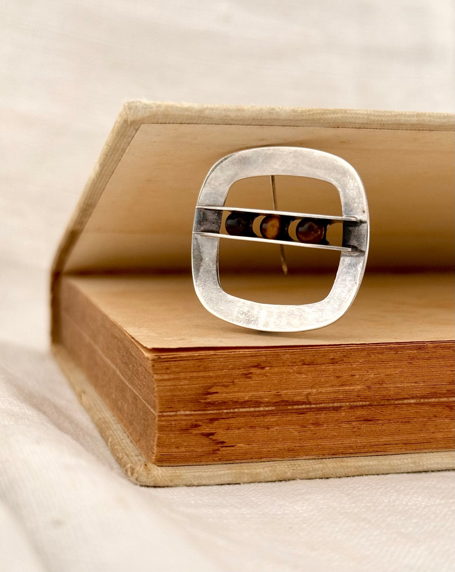 .1970s .925 Finnish designer Kultaseppa Salovaara Tigers Eye gemstone Modernist Mid Century Modern sterling silver brooch