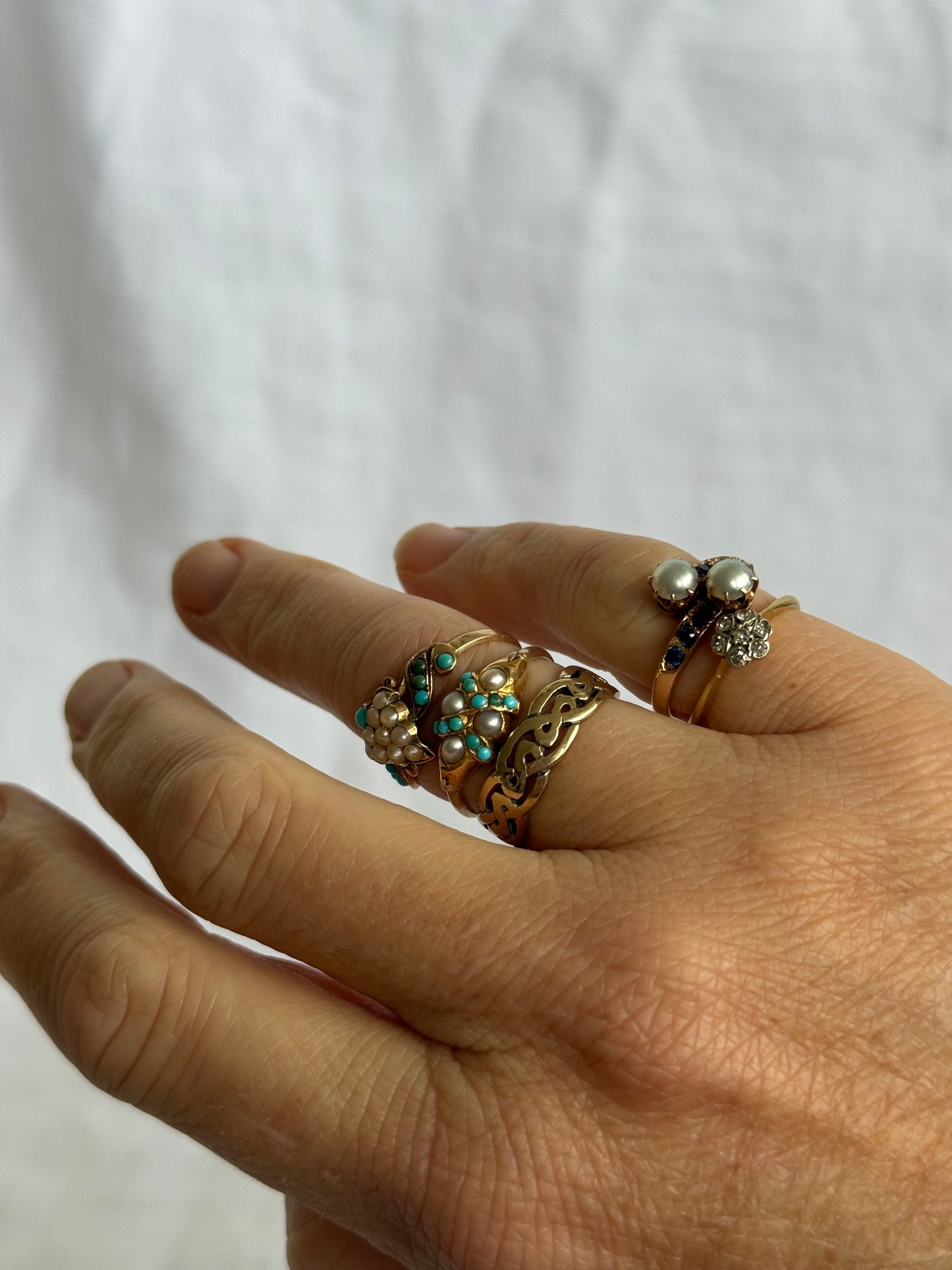 .1900s .1960s .375 .9ct Celtic Weave Traditional Irish Welsh love token sweetheart commitment token gold ring band