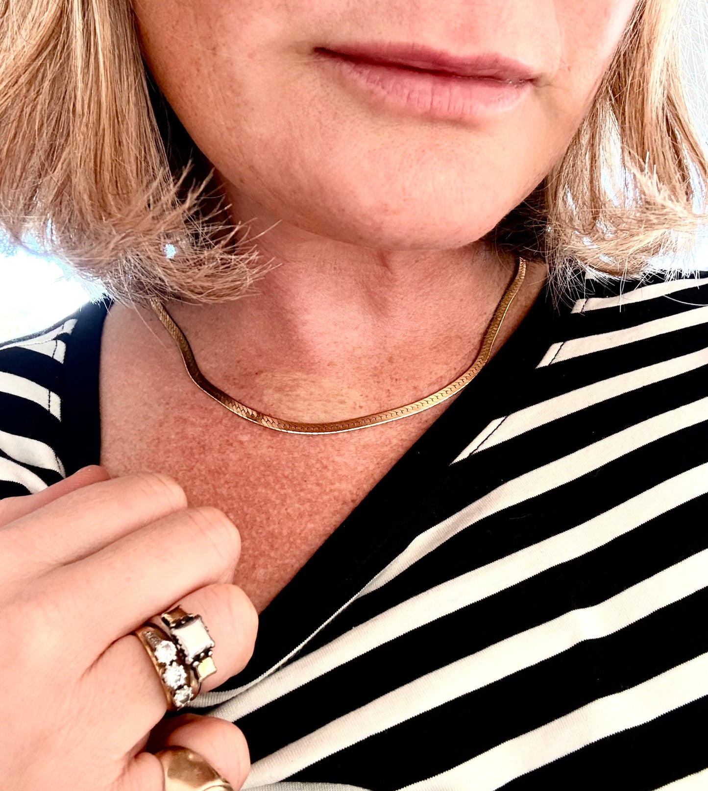 .1970s .1980s .375 .4mm wide .47cm long .9ct gold modernist Italian flat link luxury classic snake chain yellow gold chain necklace