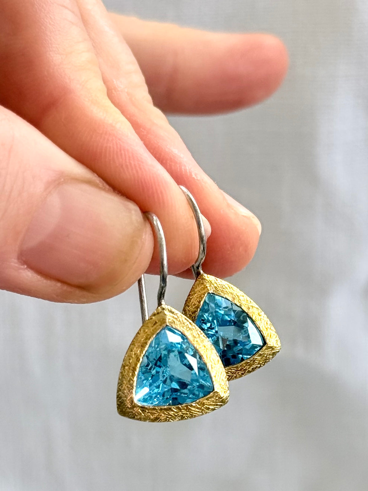 .24k yellow gold 925 silver ANPA artisan made Swiss Blue Topaz Trillion gold silver studio made drop dangle earrings