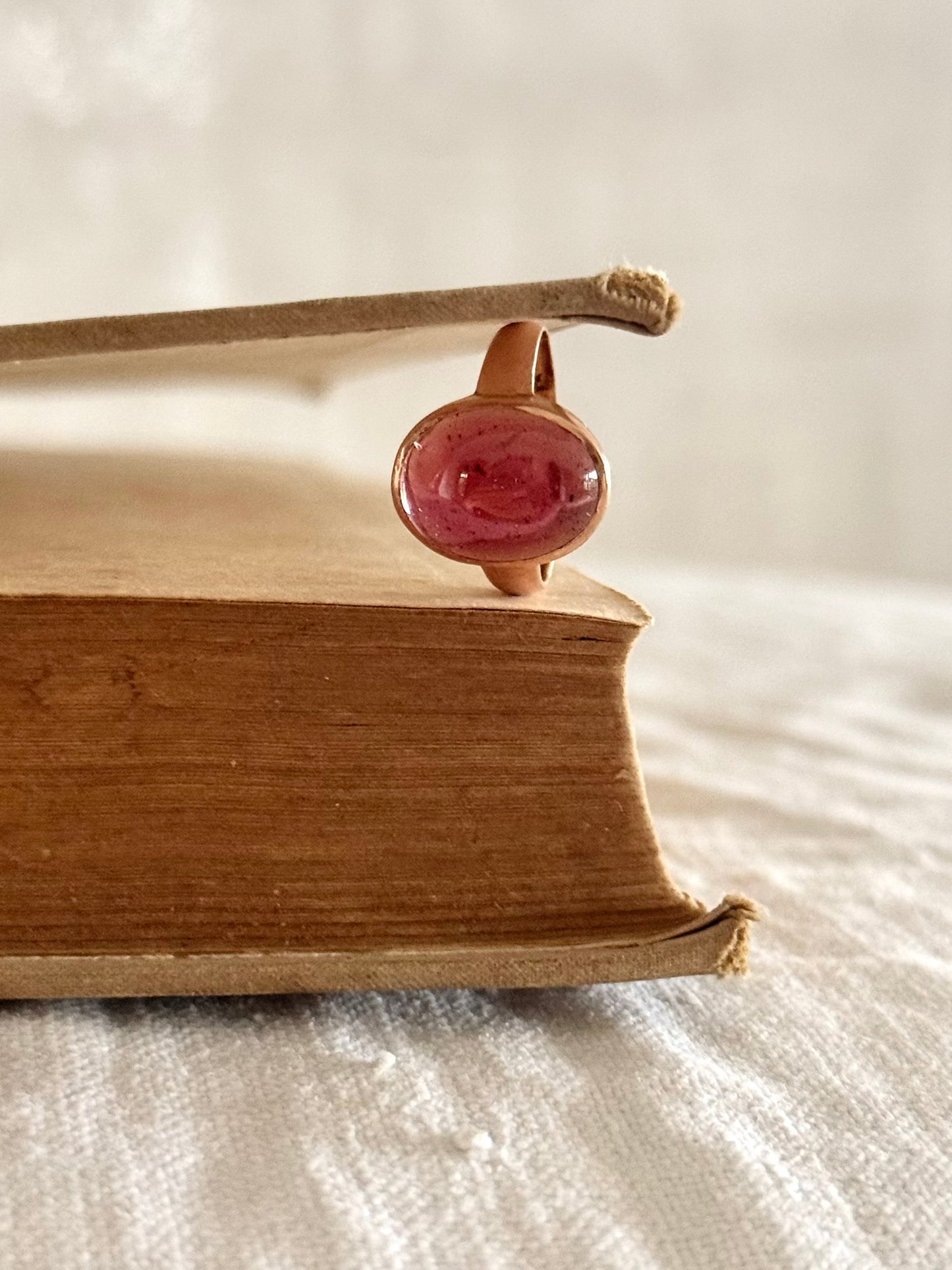 .15ct .1912 antique 3ct Pink Tourmaline cabochon gemstone treasured Chester England hallmarked 15ct gold high carat rose gold pink stone ring