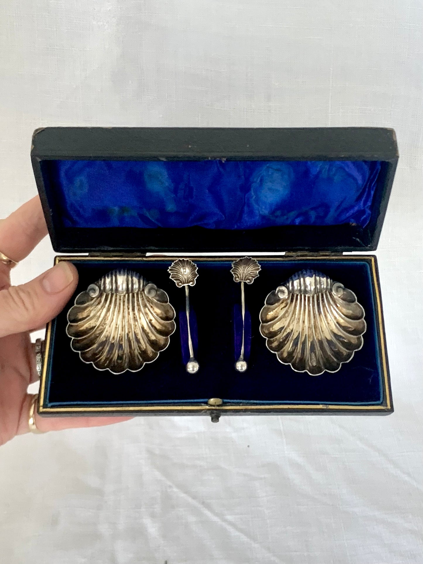 .1902 .925 Antique Clam Shell Cruet salt and pepper sterling silver set in Edwardian antique hallmarked sterling silver