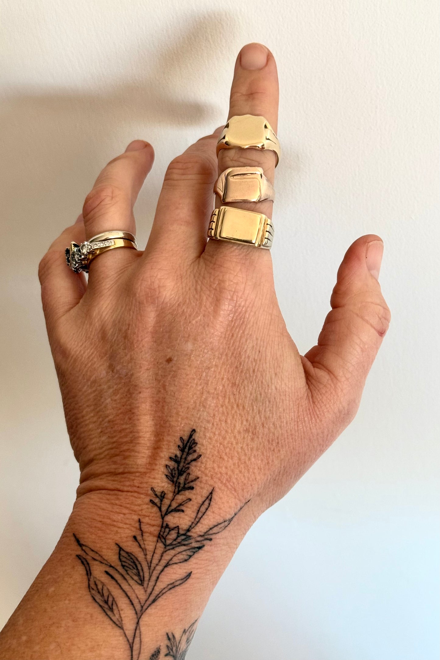 .1950s .1960s .375 .9ct architectural magnificent yellow gold mid century modern solid gold signet seal gold heirloom ring