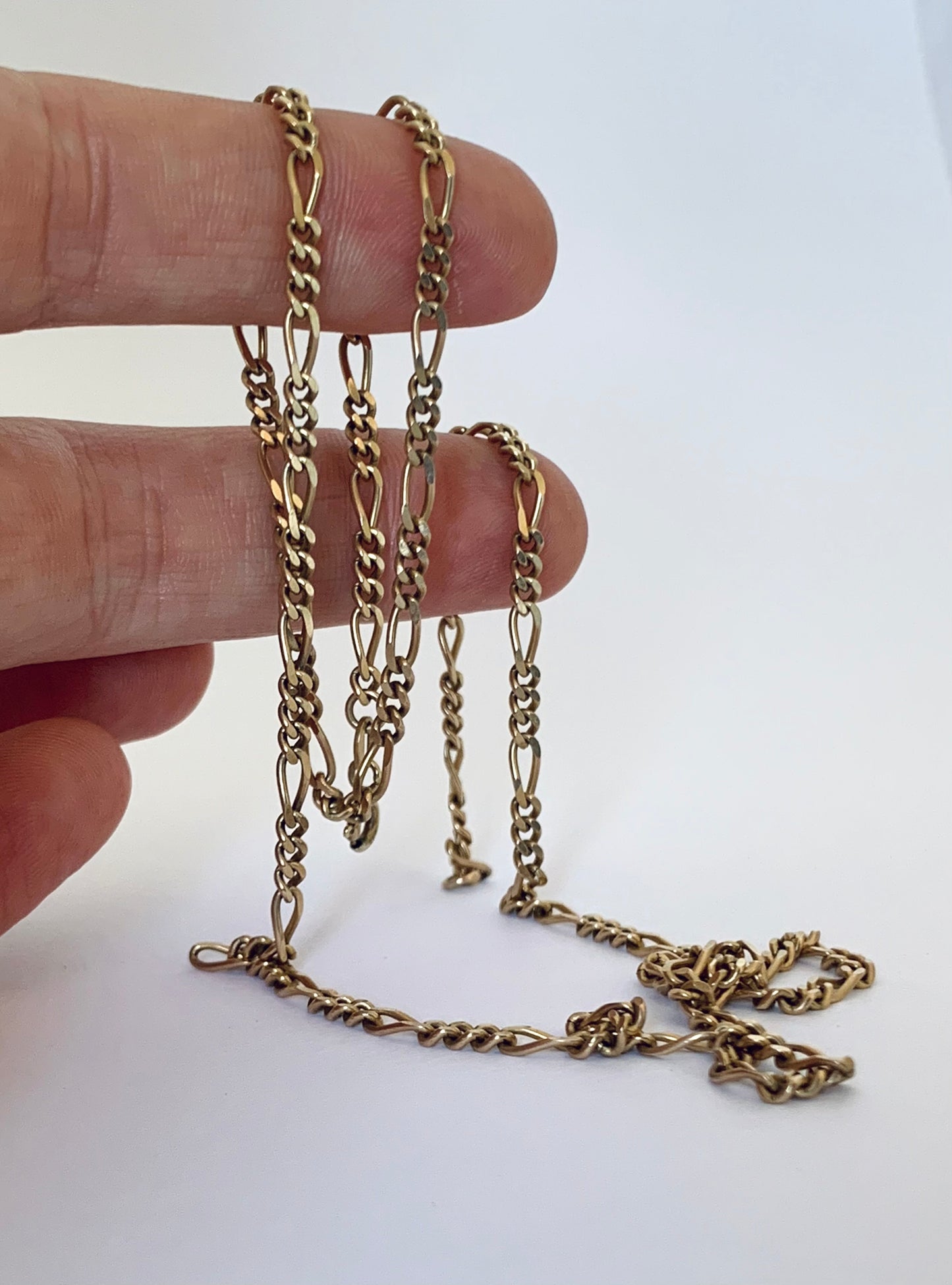 .1970s .375 .60cm long .9ct gold buttery gold retro Figaro gold chain classic well sized Figaro chain link necklace