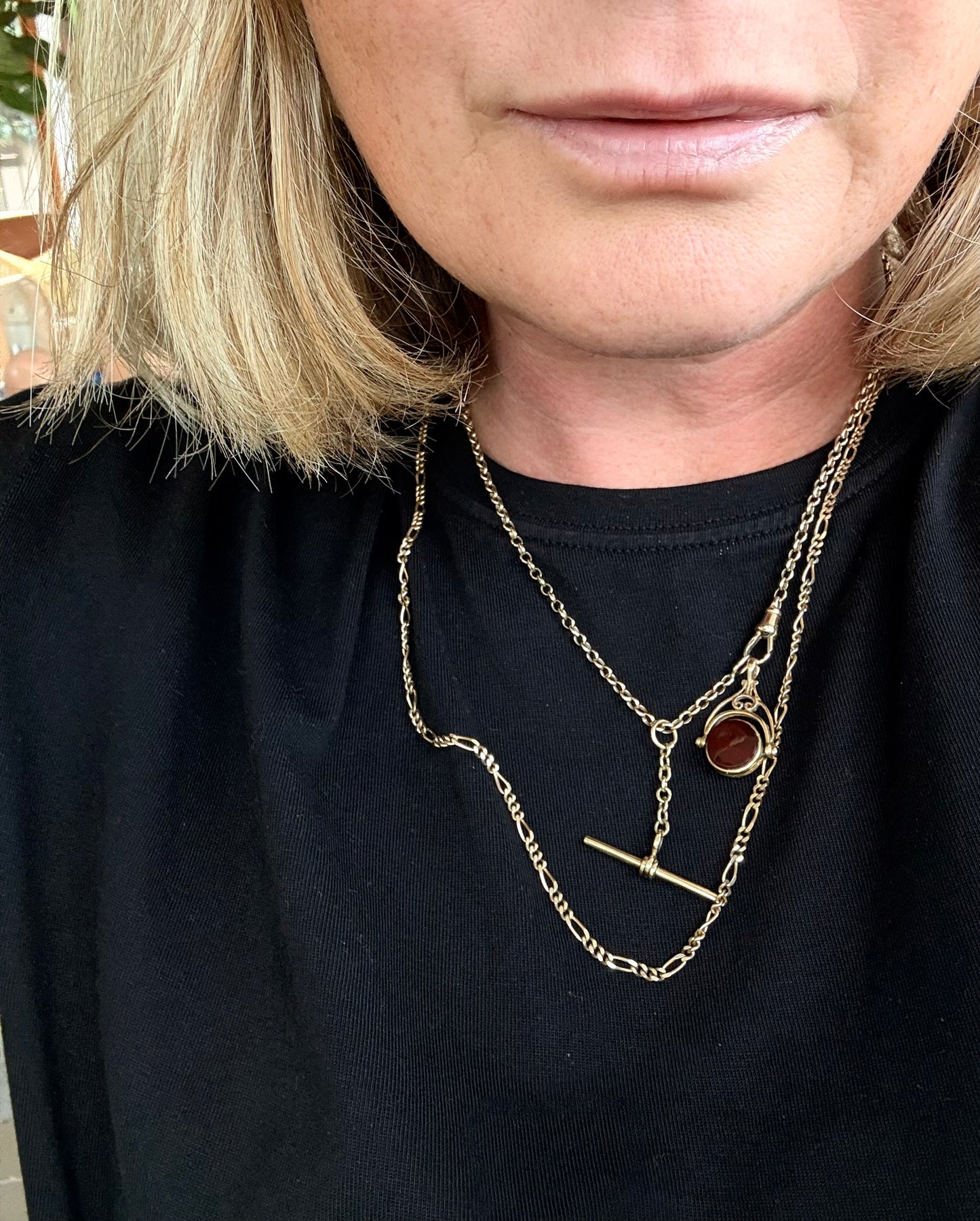 .1970s .375 .60cm long .9ct gold buttery gold retro Figaro gold chain classic well sized Figaro chain link necklace
