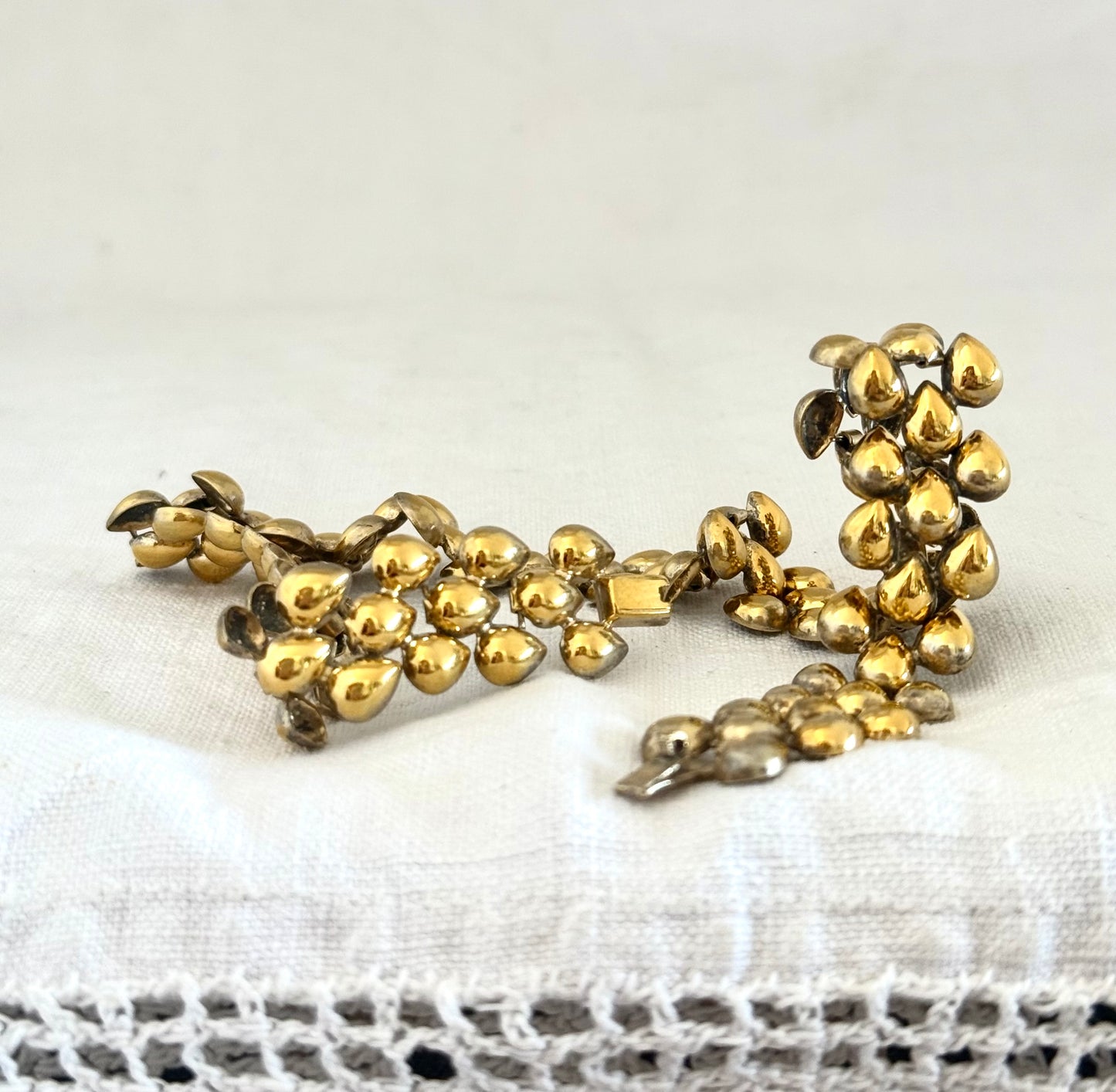 .1950s .835 gold fill modernist choker chain European silver fancy form necklace