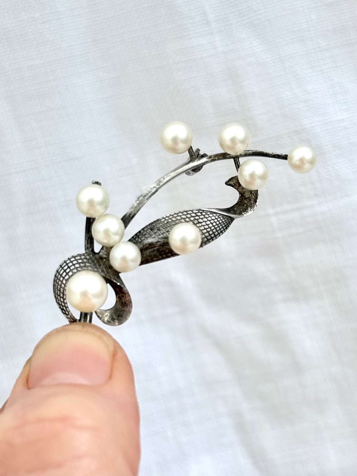 .1940s .925 Akoya Pearl snowbell flower leaf spray mid century heirloom silver pearl brooch