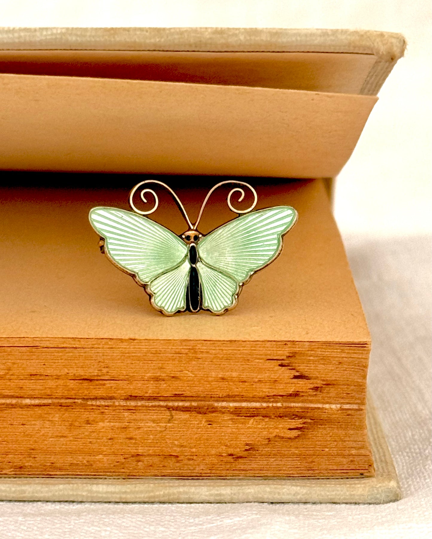 .1950s .925 designer collectors David Andersen butterfly figural fine sterling silver designer rare pastel green enamel butterfly brooch