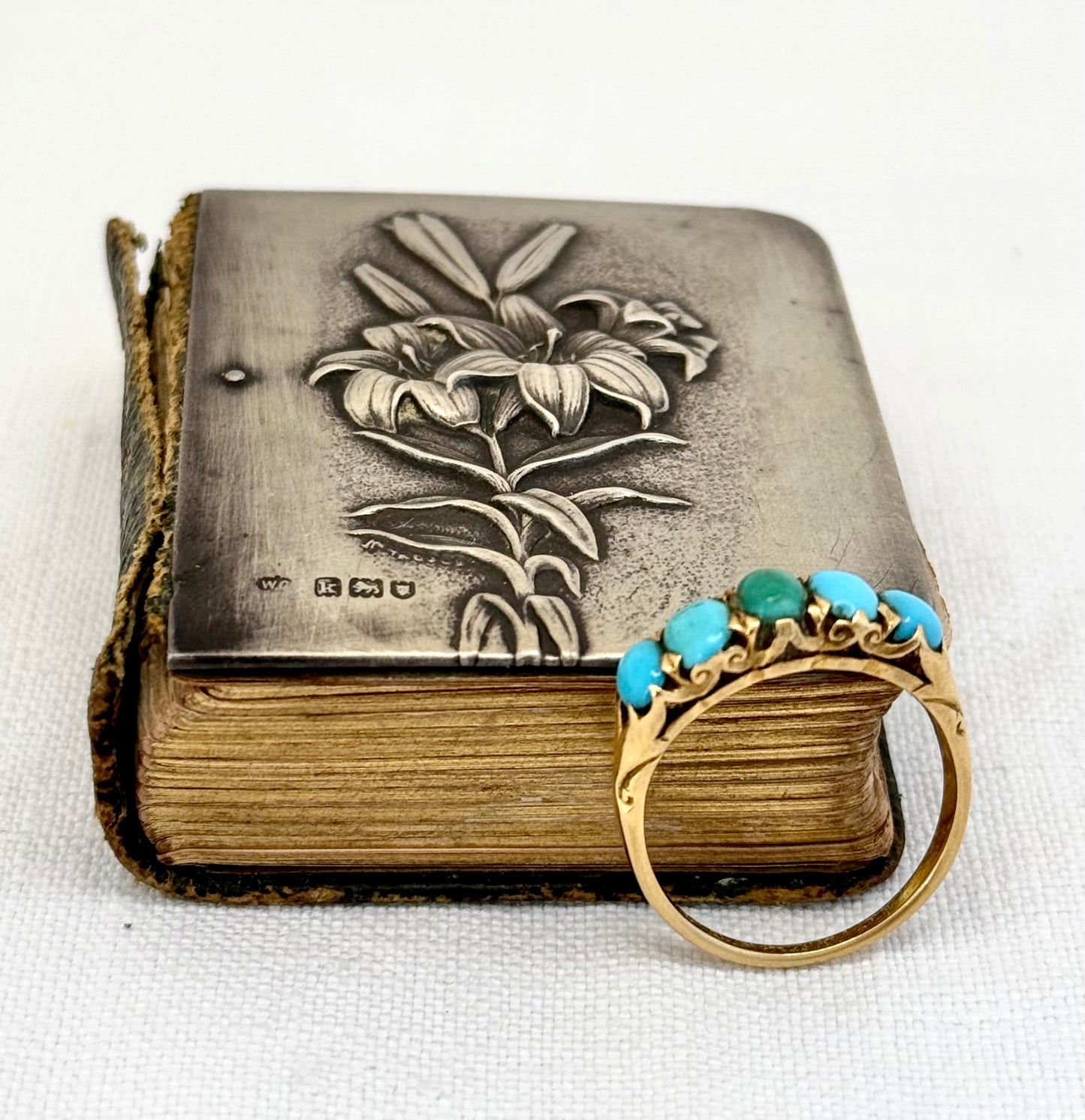 .18ct .1890s .5 turquoise Victorian blue gemstone half eternity high carat gold dress ring