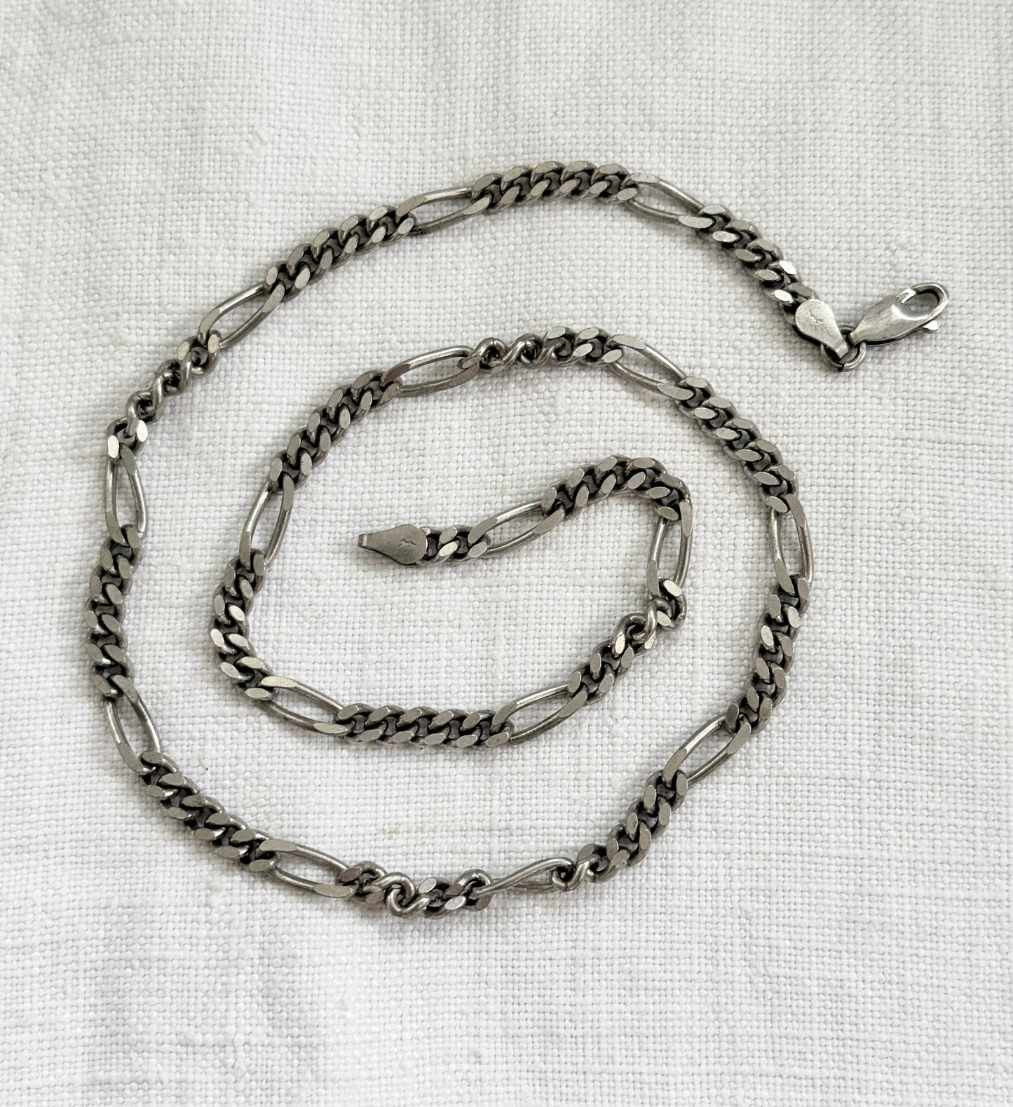 .1970s .925 .42cm retro perfect sterling silver chunky link well made Figaro chain modernist chain link necklace