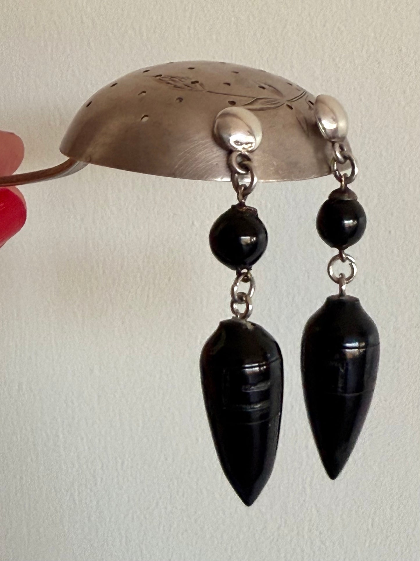 .1860s 835 silver Hellenistic revival Victorian Whitby Jet torpedo drop earrings