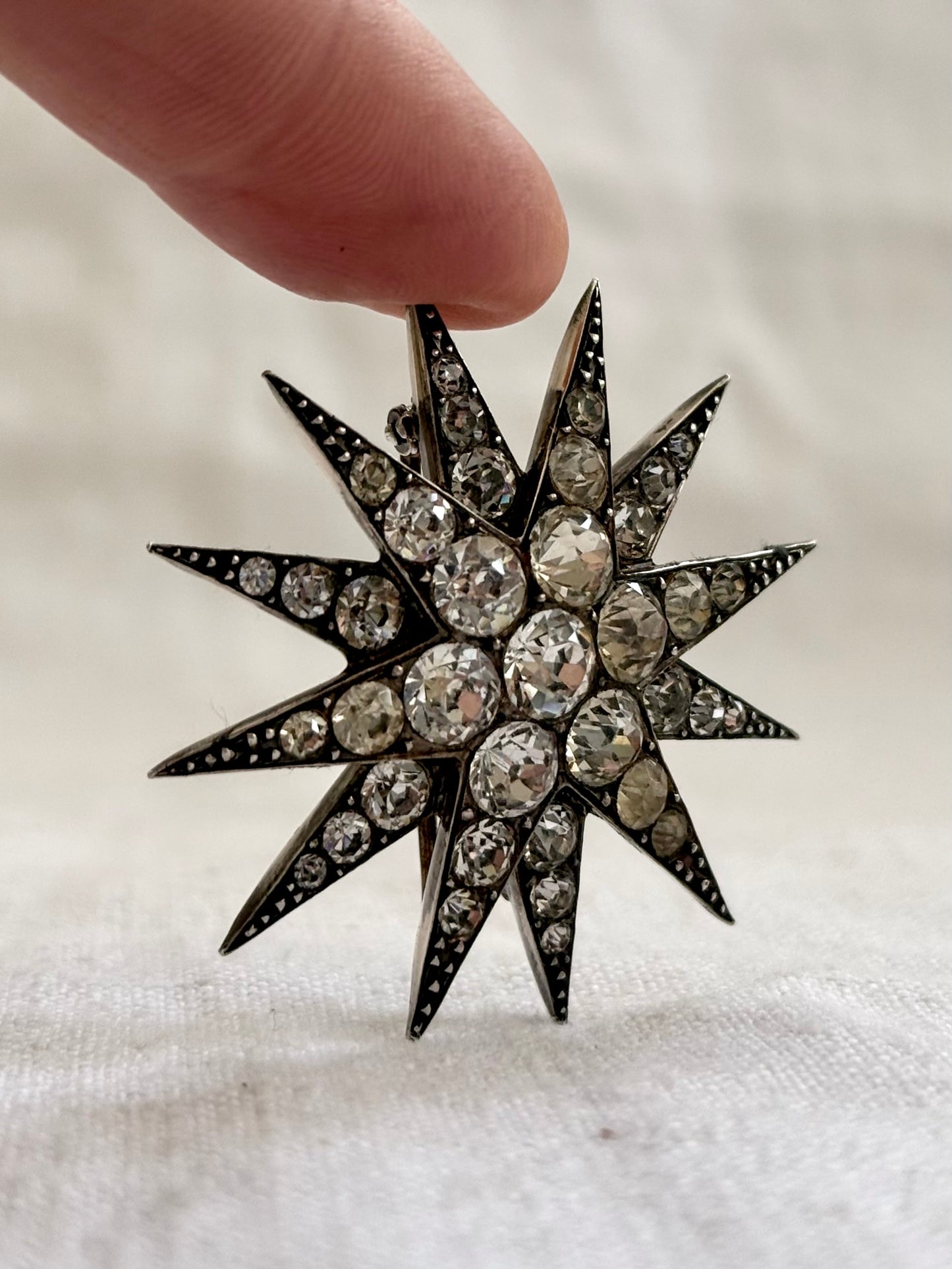 .1880s .1900s antique .900 silver Victorian Edwardian large Celestial starburst star bright hand cut paste gemstone true antique celestial star brooch