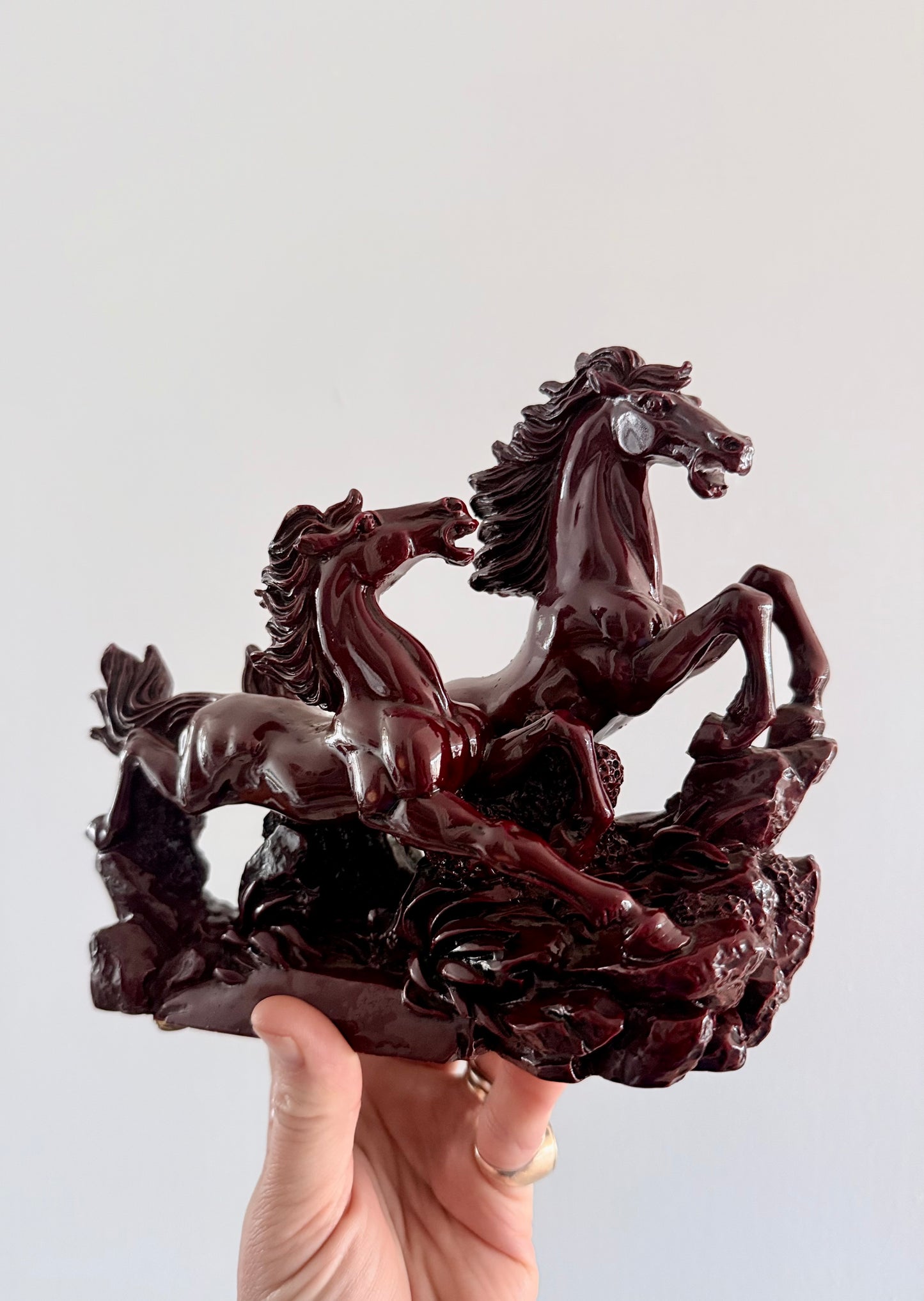 .1950s Chinese vintage red resin galloping running horses figurine statue in Feng Shui Style