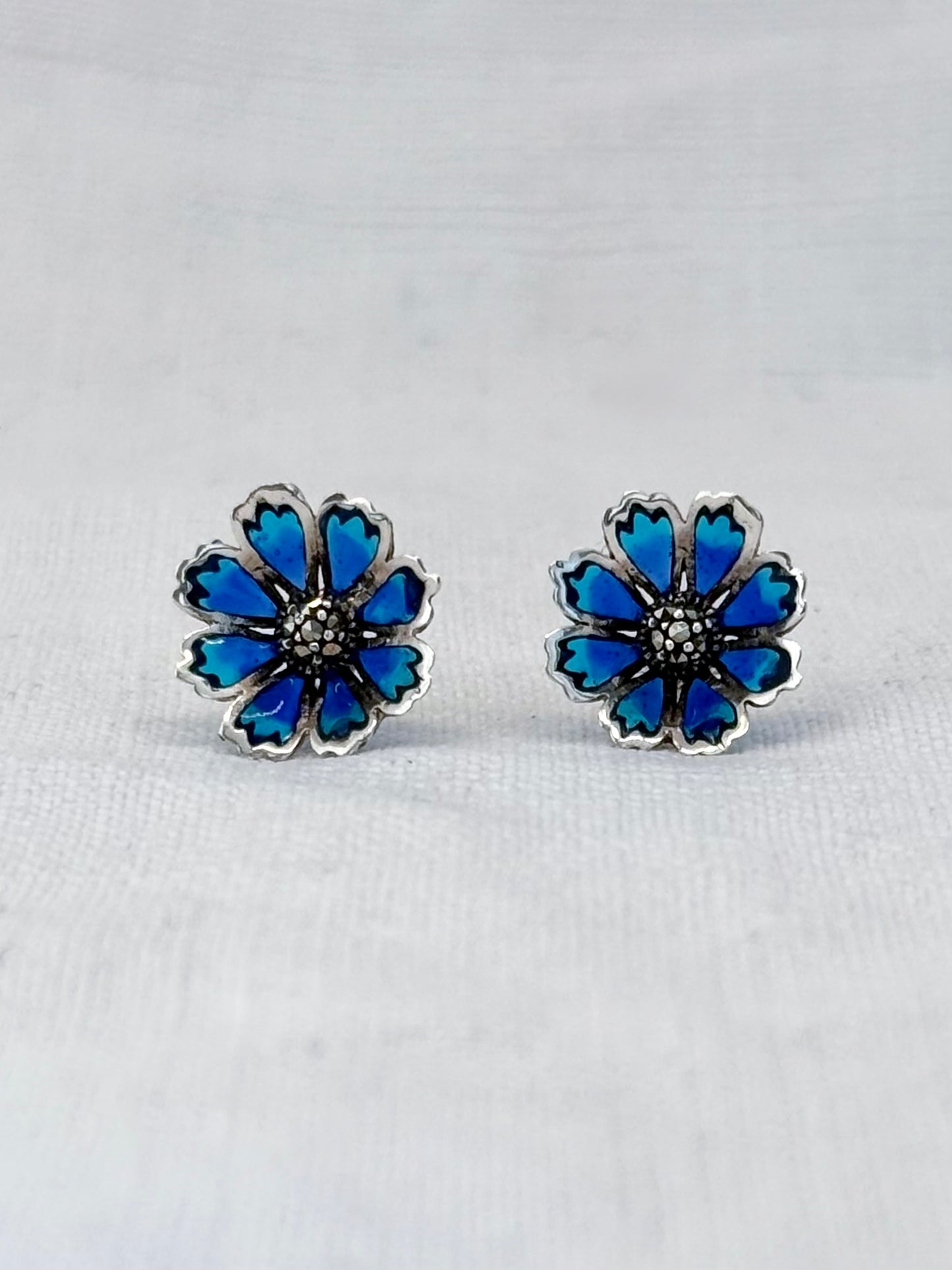 .1990s .925 silver and Plique a Jour enamel Daisy Marcasite gemstone post stud push in earrings