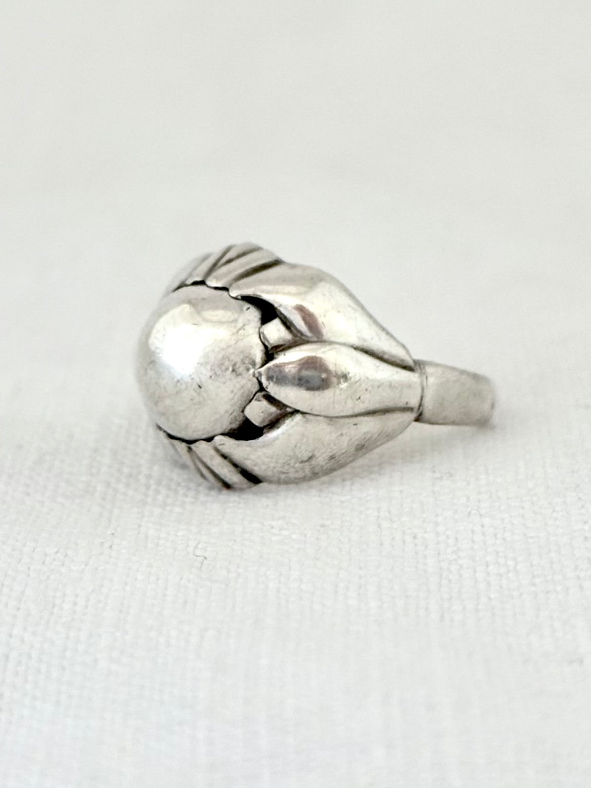 .1933 .1944 #59 .925 Georg Jensen rare modernist silver stone ball designer collectors ring