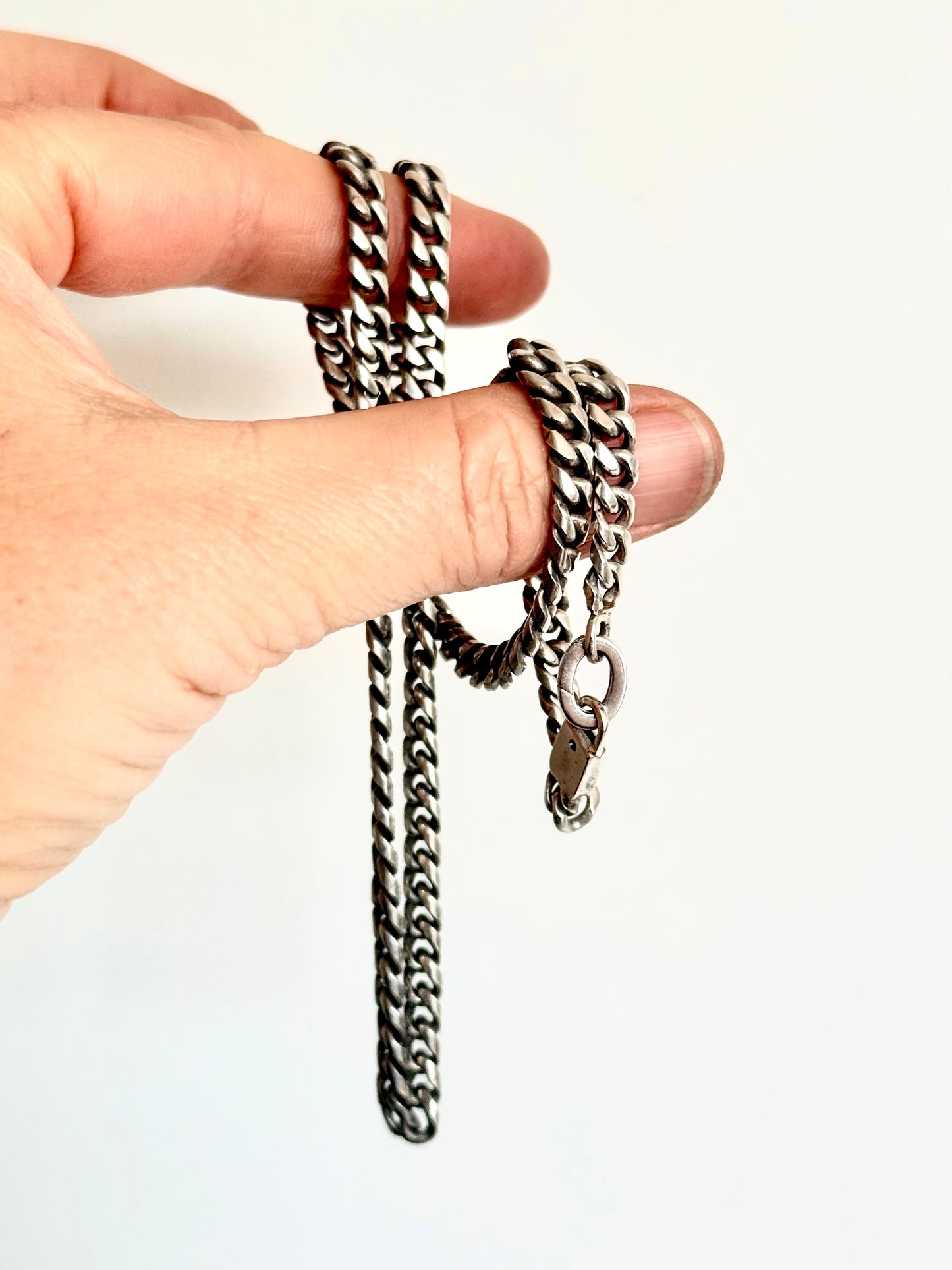 .1950s .1960s .925 chunky Mexican Modernist chunky solid sterling silver fancy form curb chain necklace with oval extender clasp fitting